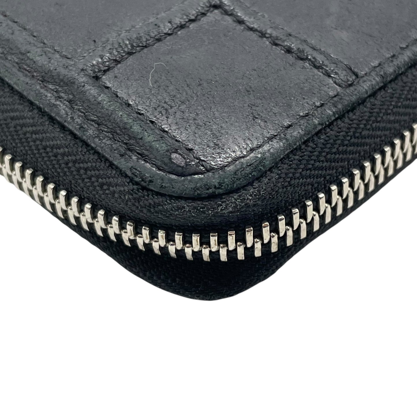 Christian Dior クリスチャンディオール ディオラマ 長財布 コンパクトウォレット ラウンドファスナー ブラック キルティング レザー シルバー金具 ロゴ メンズ レディース W3