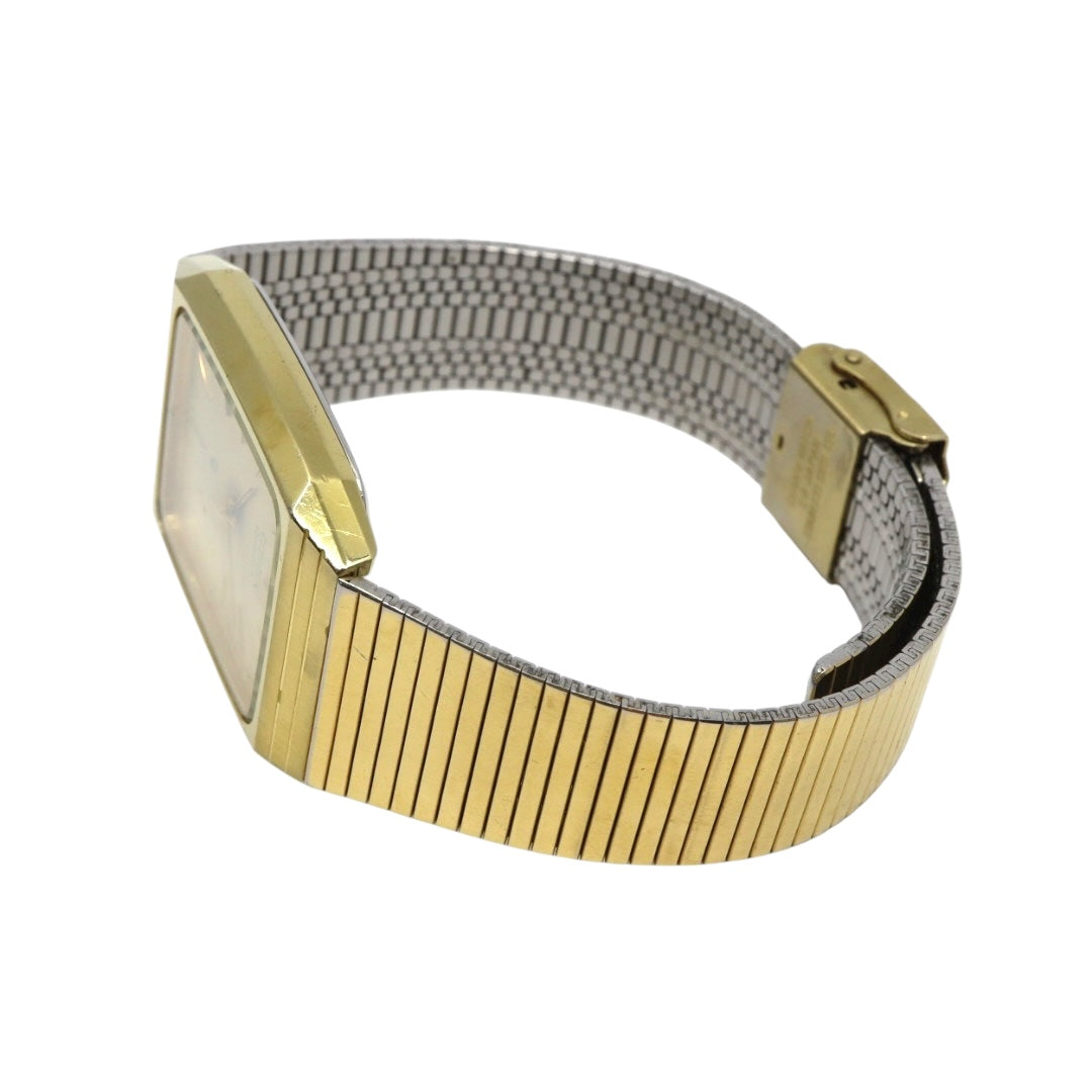 CITIZEN シチズン クォーツ 腕時計 ゴールドカラー レクタンギュラー ステンレス メンズ レディース アナログ G11