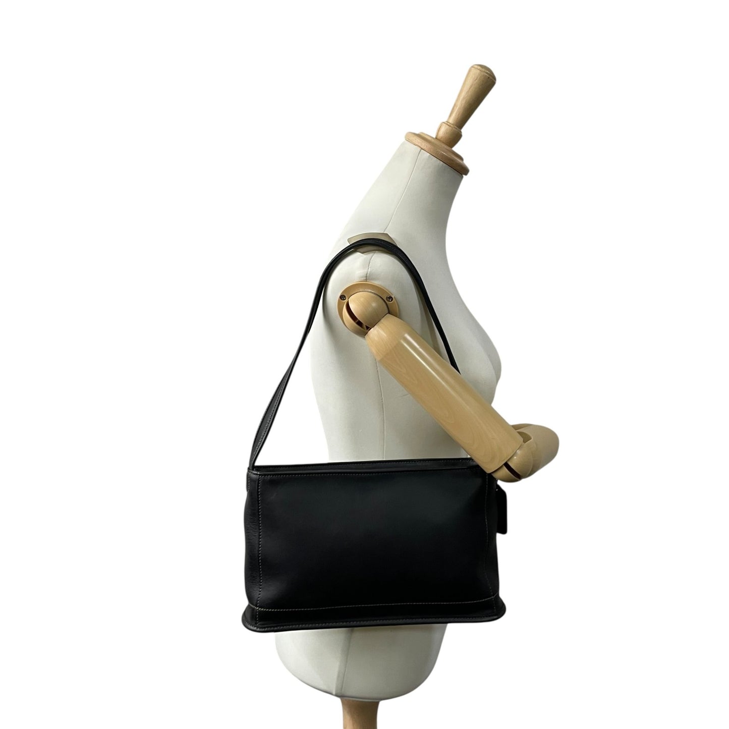 美品 COACH オールドコーチ VINTAGE ヴィンテージ ショルダーバッグ オールレザー 黒 ブラック グラブタンレザー グレインレザー 肩掛け ワンショルダー 本革 9309 U13