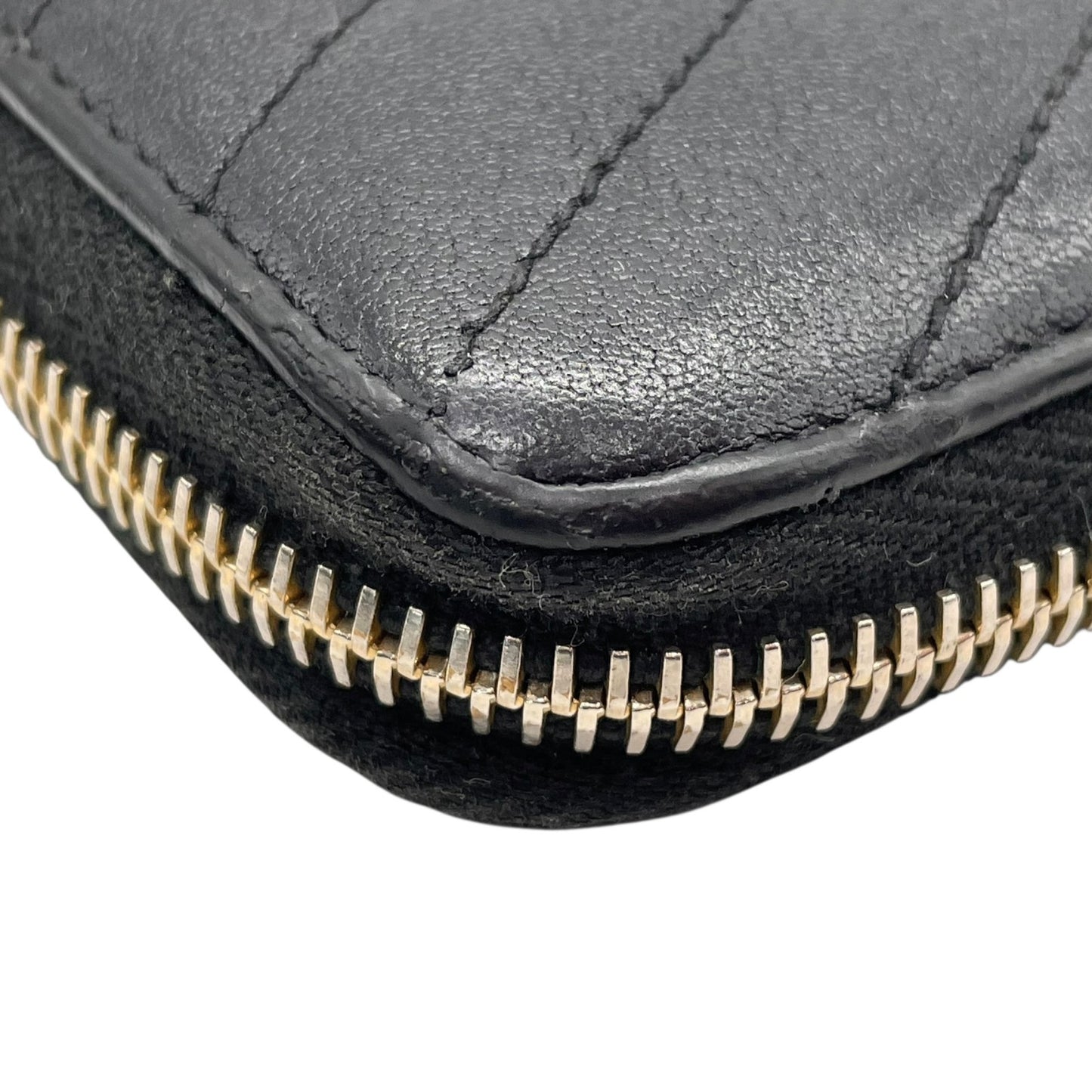 美品 SAINT LAURENT PARIS サンローラン パリ モノグラム Vステッチ ラウンドファスナー 長財布 キャビアスキン レザー ブラック 黒 YSLロゴ 箱あり 高級 w5