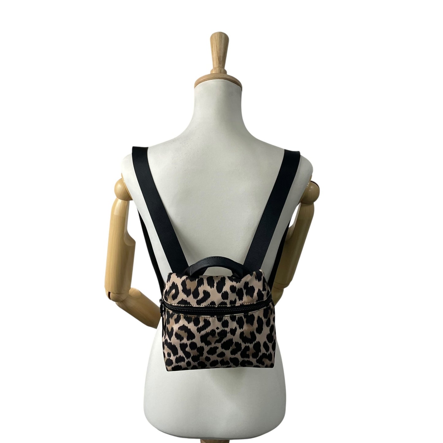 ケイトスペード KATE SPADE リュック レオパード柄 バックパック ベージュ×ブラック 黒 ナイロン レディース U8