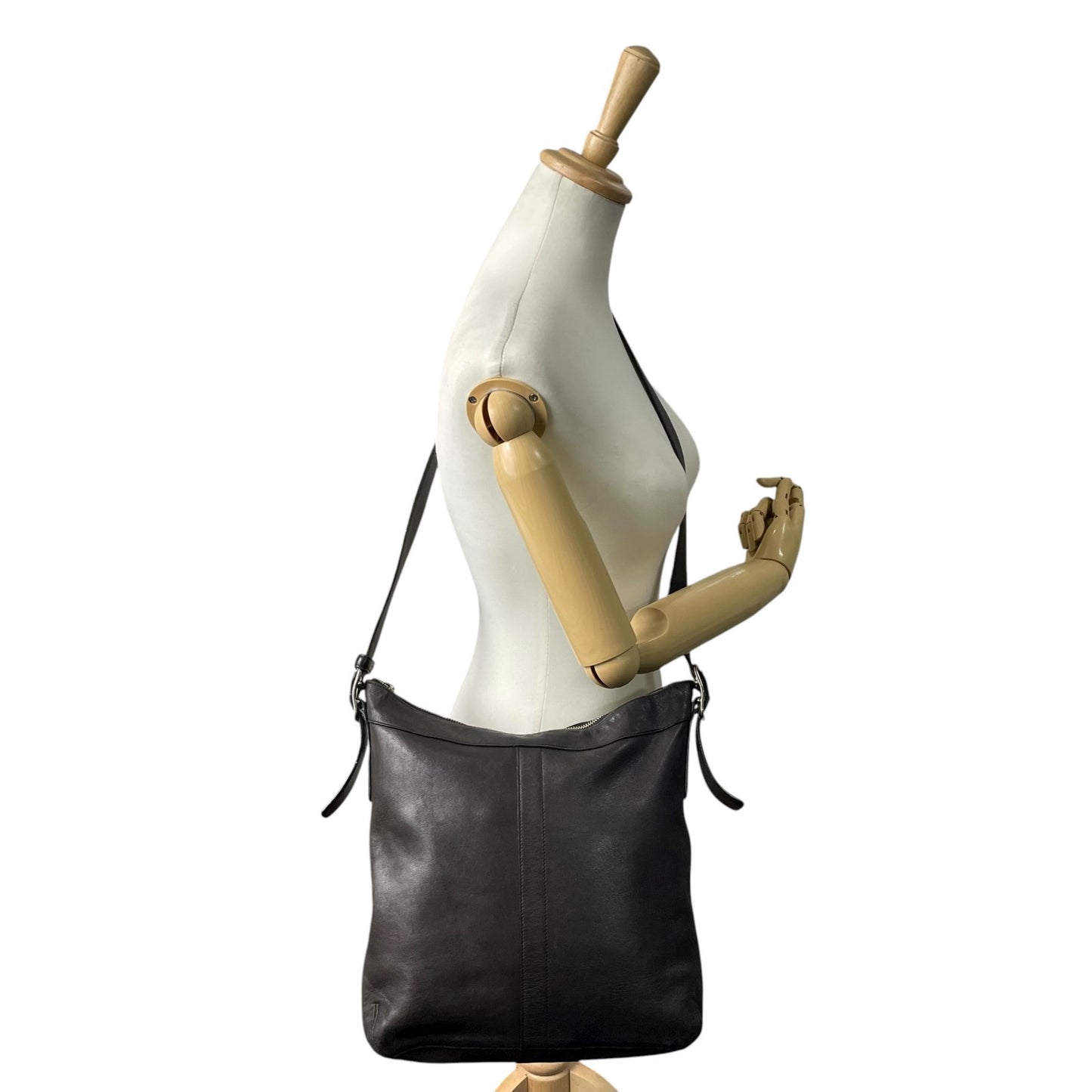 COACH コーチ オールドコーチ レザー ショルダーバッグ ブラック 黒 ヴィンテージ 9188 U2 本革 シンプル ミニマルデザイン USA製 Old Coach Shoulder Bag