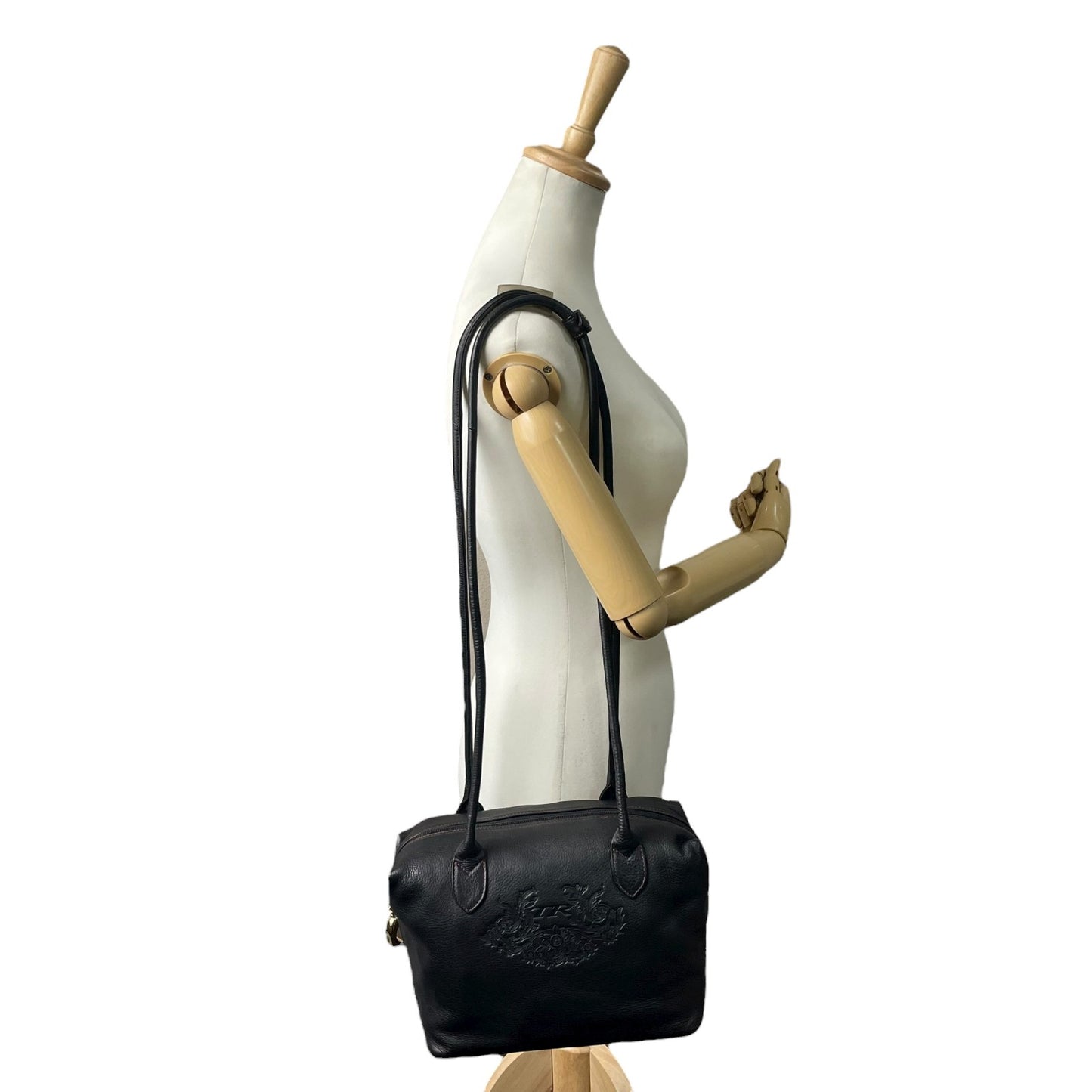 トリコサ TRICOSA レザー トートバッグ 黒 ブラック 型押しロゴ ショルダー 本革 PC収納可 A4収納可 S93