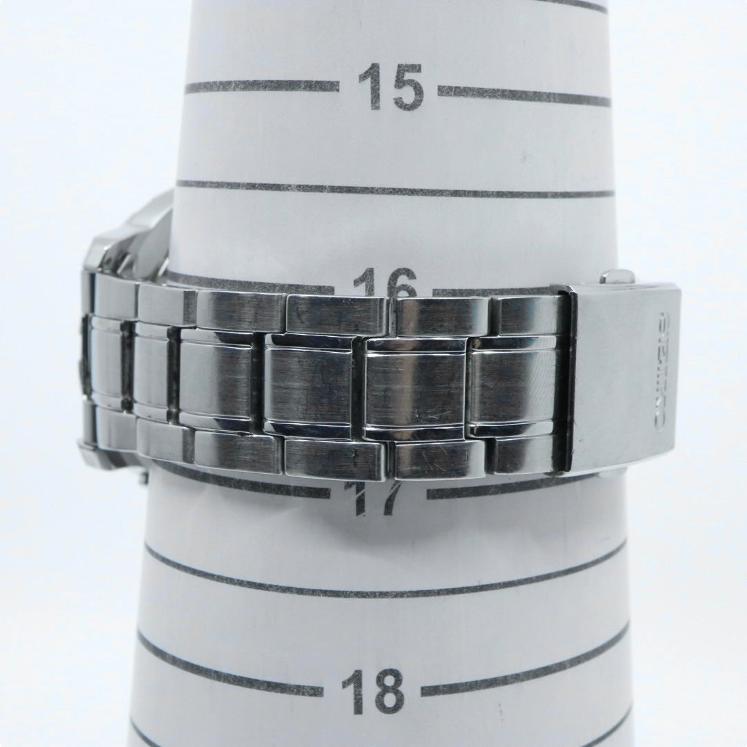 極美品 SEIKO セイコー 腕時計 クロノグラフ 7T92-0BF0 メンズ クオーツ 100M防水 ブラックダイヤル シルバー デイト タキメーター スポーツ ビジネス カジュアル 日本製ムーブメント クリーニング済み G4