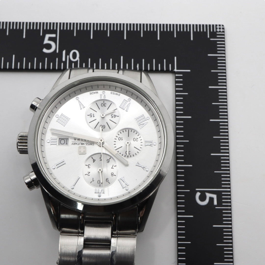 【電池交換済】スイスミリタリー ハノワ 腕時計 06-5219 クロノグラフ メンズ クオーツ シルバー文字盤 デイト表示 アナログ ローマンインデックス ビジネス カジュアル スポーツ エレガント スイス製 クリーニング済み G3