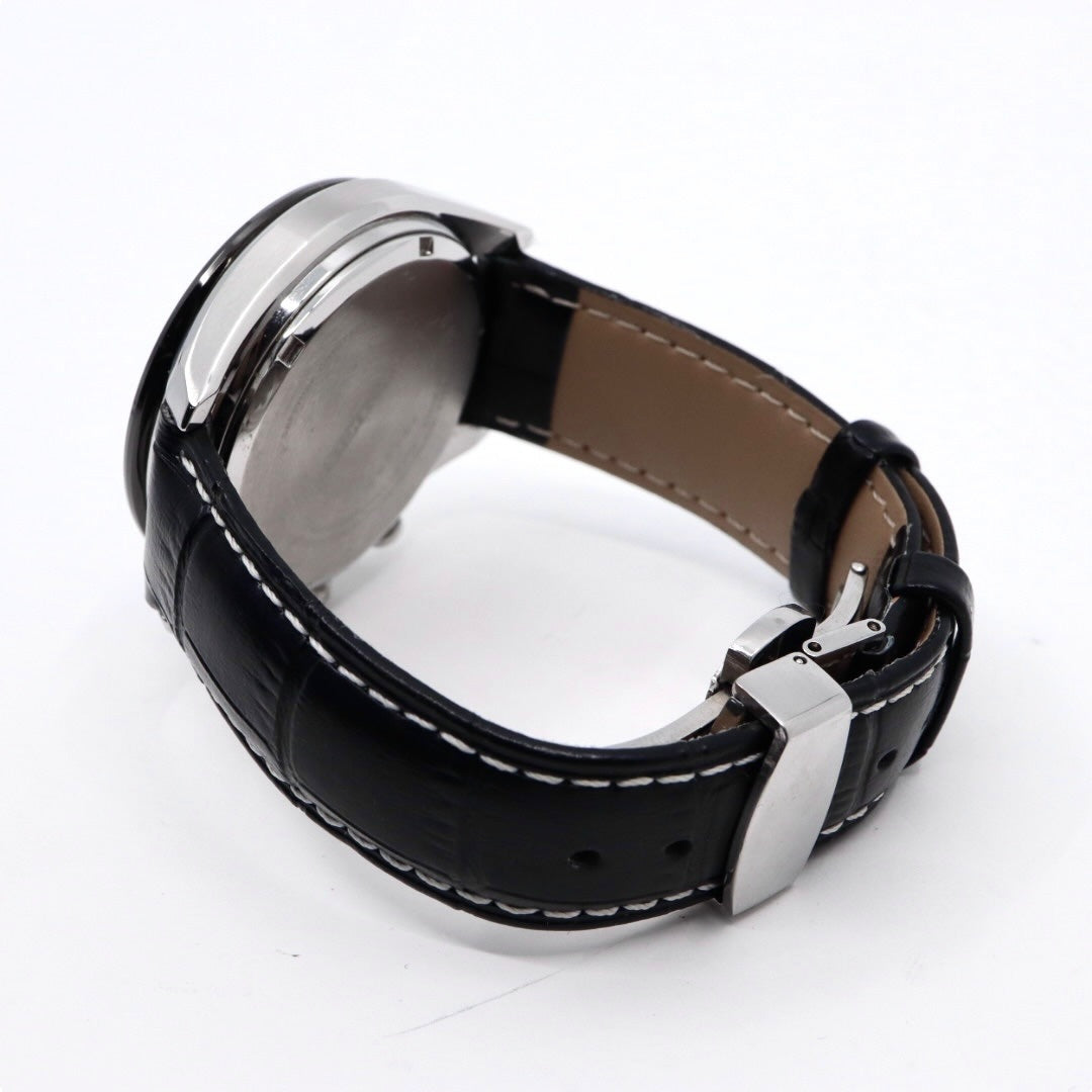 【新品同様/稼働品】セイコー SEIKO クロノグラフ V175-0FA0 メンズ腕時計 ソーラー アナログ ブラック文字盤 型押しレザーベルト タキメーター 10気圧防水 サファイアクリスタル ビジネス スポーティ エレガント クリーニング済 G7