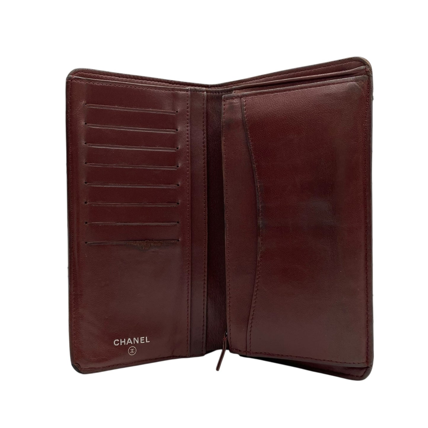 CHANEL シャネル 二つ折り 長財布 マトラッセ 黒 ブラック 茶 ブラウン レザー キャビアスキン ココマーク シルバー金具 レディース W4