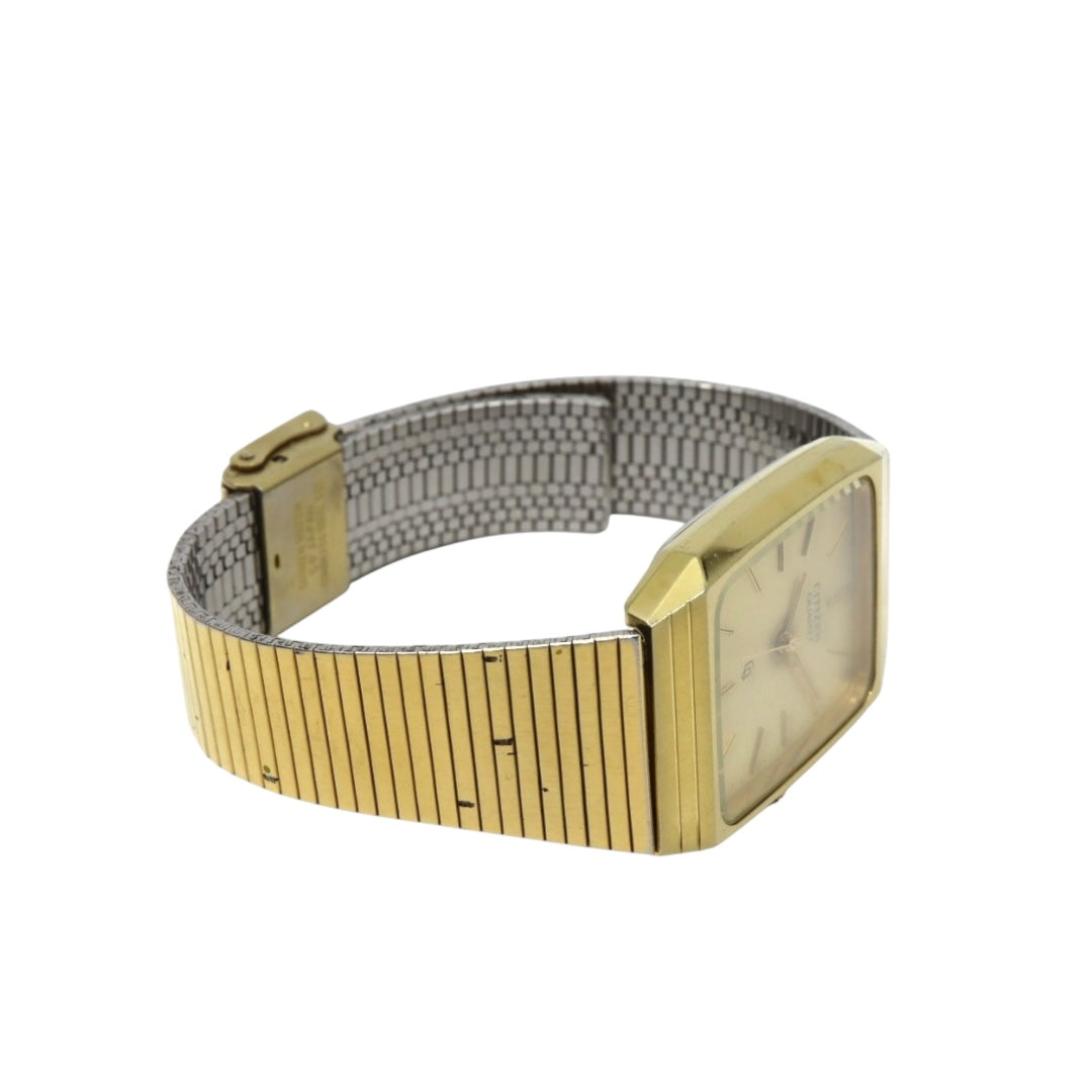 CITIZEN シチズン クォーツ 腕時計 ゴールドカラー レクタンギュラー ステンレス メンズ レディース アナログ G11