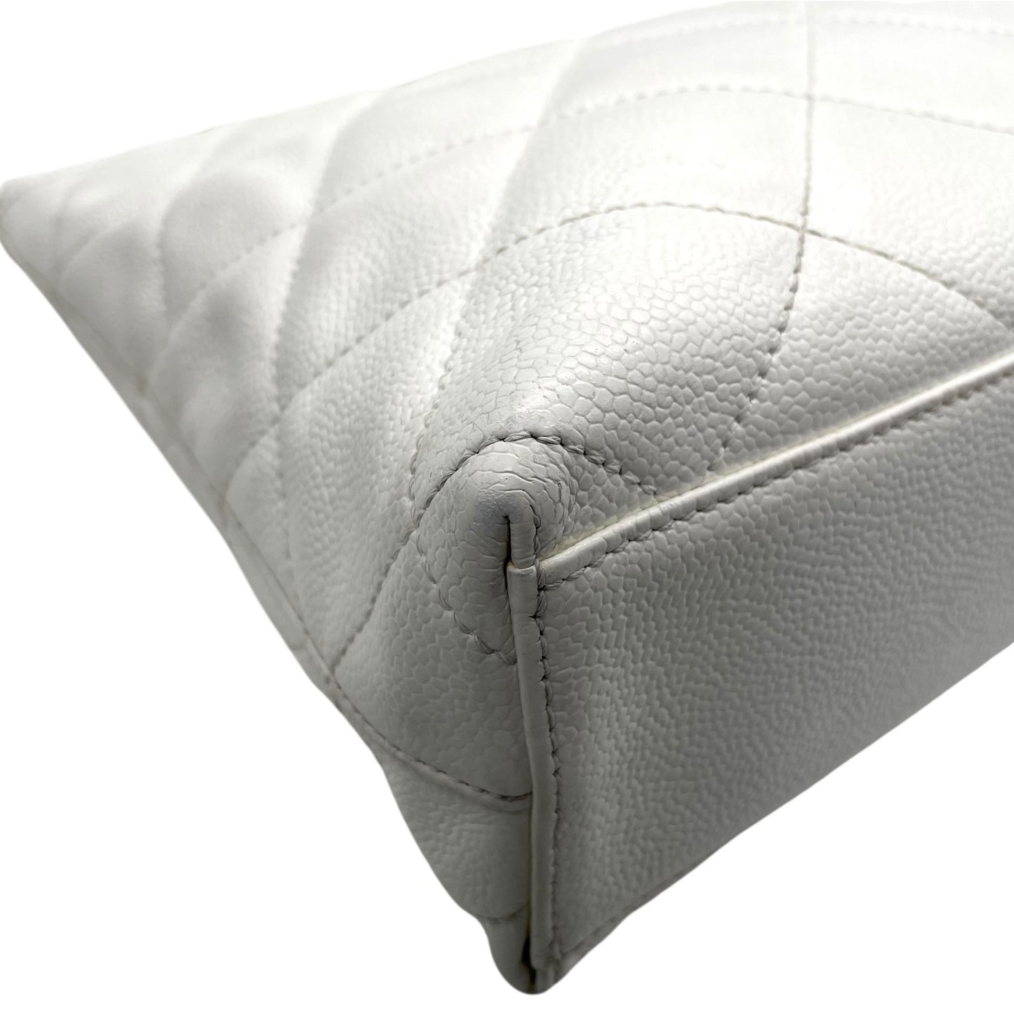 シャネル CHANEL トートバッグ キャビアスキン マトラッセ ココマーク 白 ホワイト ブラウンチェーン シルバー金具 C