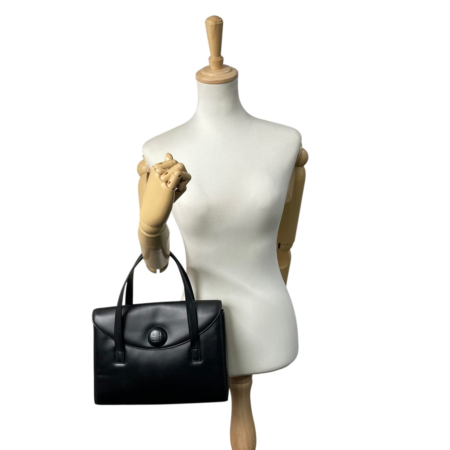 美品 ジバンシィ GIVENCHY ジバンシー レザー ハンドバッグ トートバッグ 黒 ブラック ロゴボタン フラップ フォーマルバッグ C1