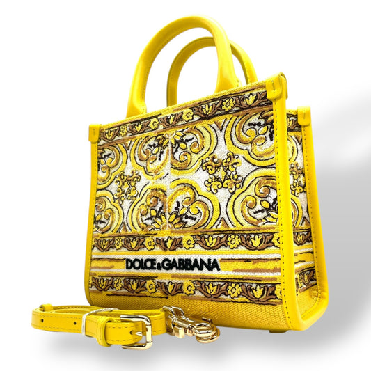 ドルチェ＆ガッバーナ DOLCE&GABBANA ドルガバ マヨリカ DG DAYLY ミニショッピングバッグ 2WAY ハンドバッグ ショルダーバッグ イエロー キャンバス×レザー ゴールド金具 刺繍ロゴ 斜め掛け可 レディース B