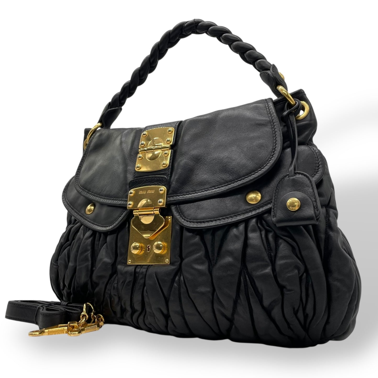 美品 miu miu ミュウミュウ 2WAY ハンドバッグ ショルダーバッグ マトラッセ マテラッセ 黒 ブラック レザー ゴールド金具 ロゴ 斜め掛け レディース C6