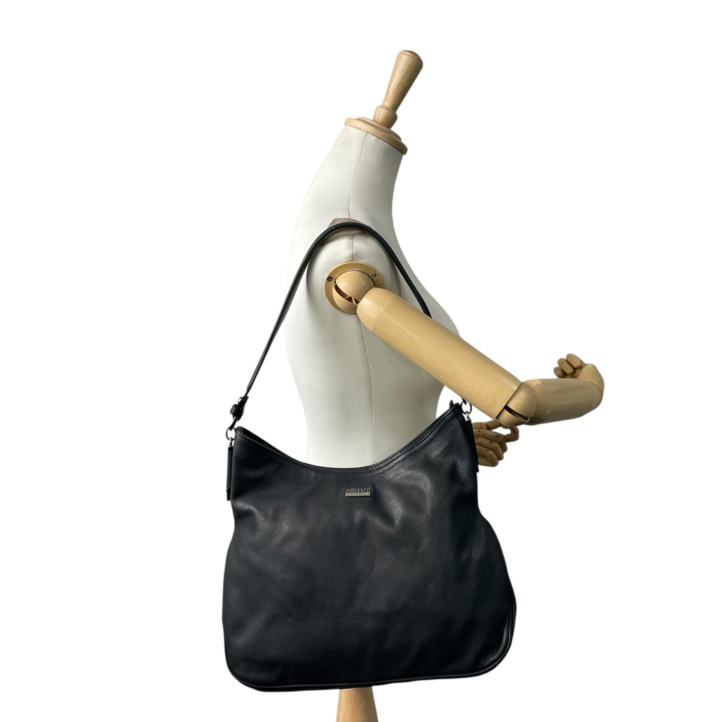 極美品 ARMANI COLLEZIONI アルマーニ コレッツォーニ レザー ワンショルダー ショルダーバッグ ブラック 本革 シルバー金具 ユニセックス メンズ レディース A1
