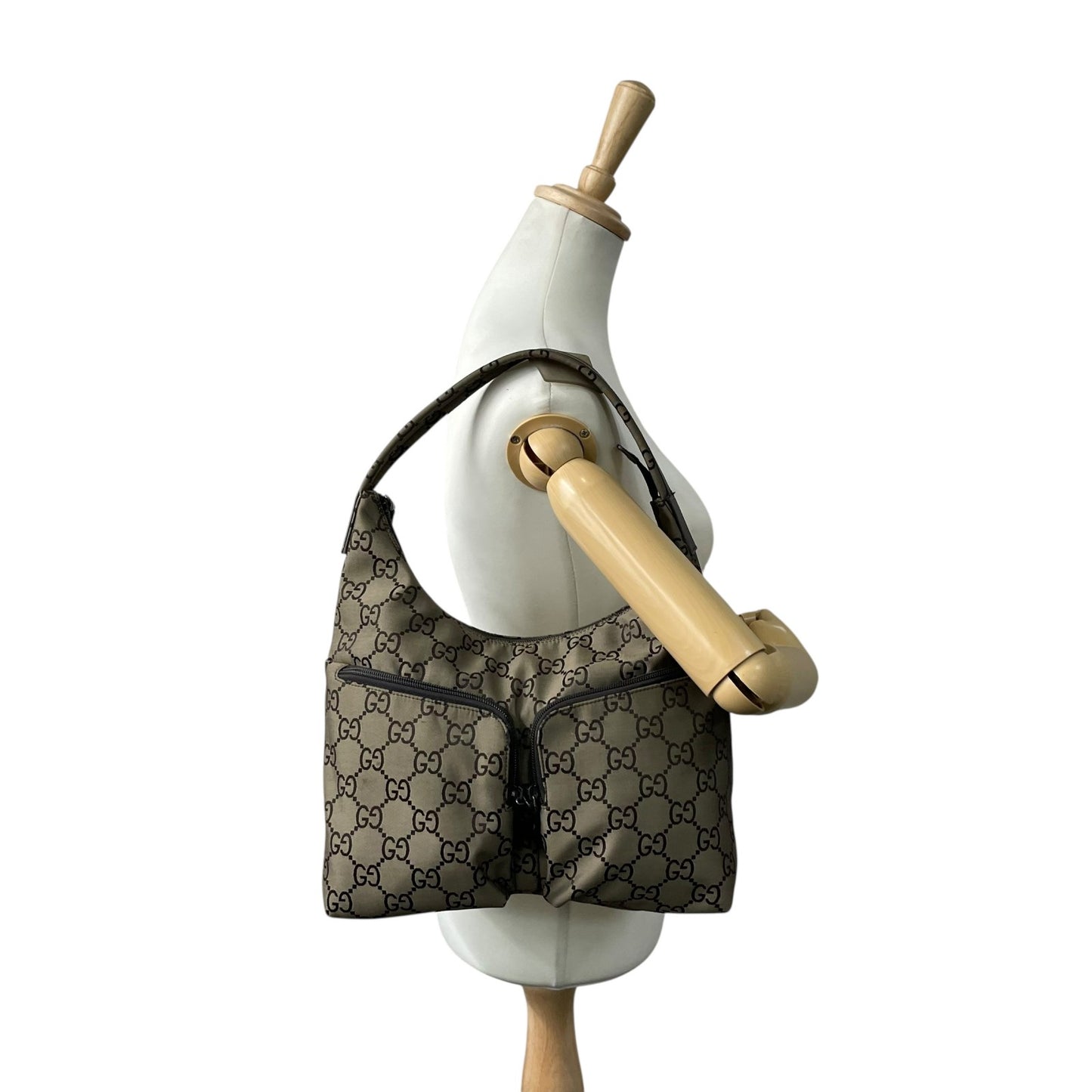 美品 GUCCI グッチ GGキャンバス ワンショルダーバッグ ハンドバッグ カーキ ブラウン キャンバス レザー シルバー金具 GG柄 ダブルポケット レディース K6