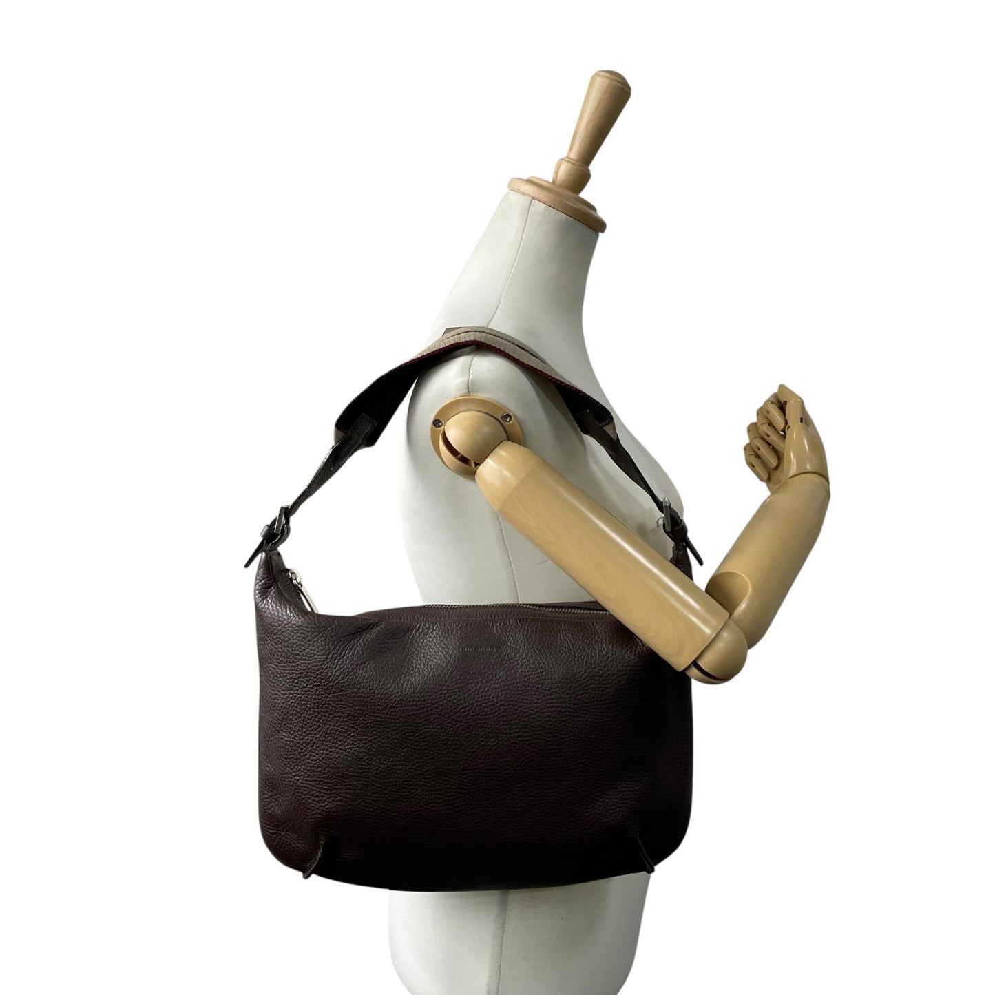 美品 BURBERRY バーバリー ワンショルダーバッグ ハンドバッグ 茶 ダークブラウン レザー シルバー金具 ロゴ型押し 肩掛け可 ファスナー開閉 ホーボー レディース K4