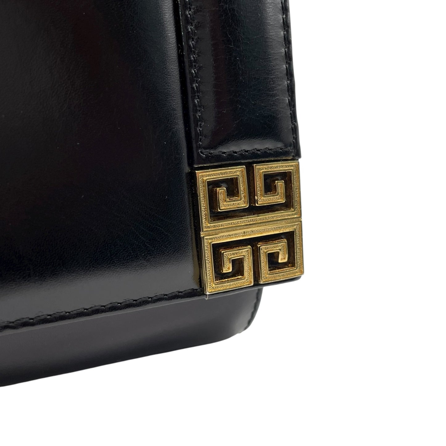 ジバンシィ GIVENCHY ジバンシー ショルダーバッグ レザー 黒 ブラック ゴールド金具 ロゴ ヴィンテージ C5