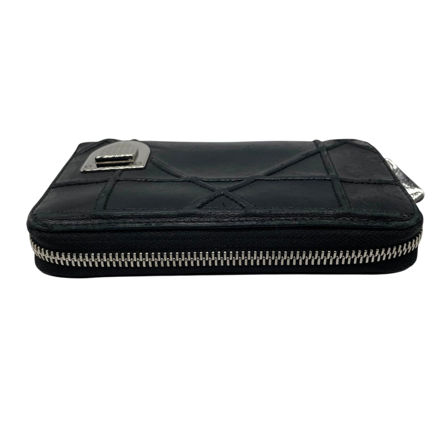 Christian Dior クリスチャンディオール ディオラマ 長財布 コンパクトウォレット ラウンドファスナー ブラック キルティング レザー シルバー金具 ロゴ メンズ レディース W3