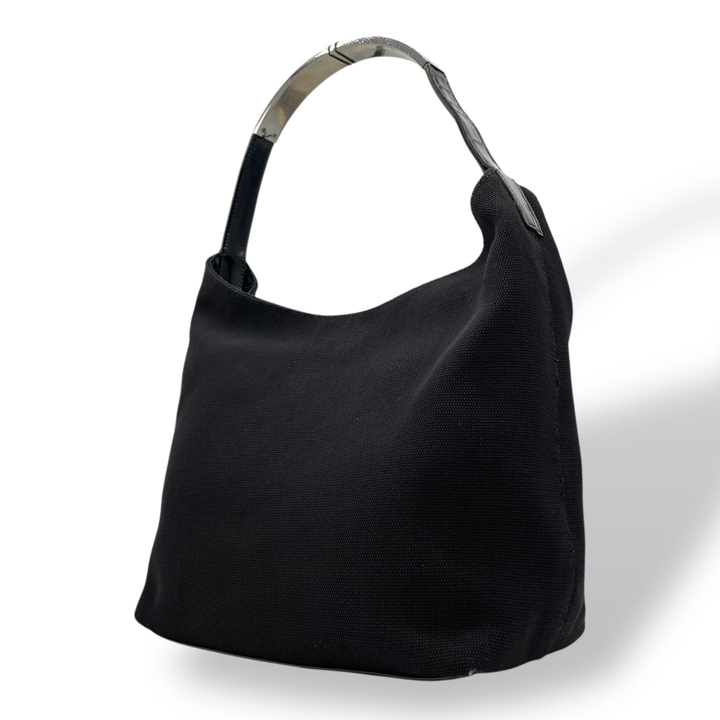 GUCCI グッチ ワンショルダーバッグ ハンドバッグ 黒 ブラック シルバー金具 キャンバス パテントレザー メタルハンドル ロゴプレート 肩掛け可 マグネット開閉 ホーボー レディース D6