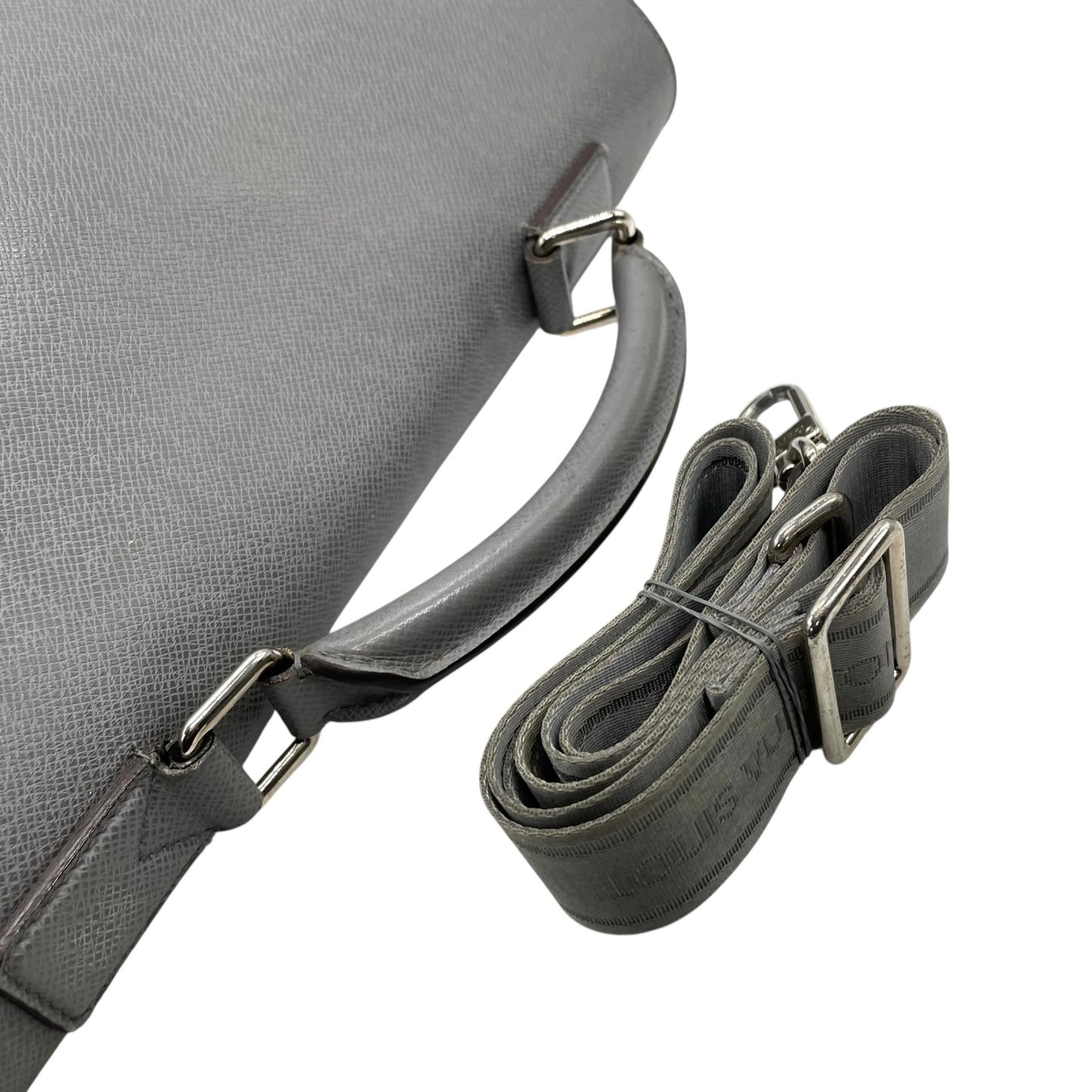 LOUIS VUITTON ルイヴィトン タイガ レザー ヴァシリGM ビジネスバッグ 2WAY ショルダーバッグ M32638 グラシエ グレー 灰色 シルバー金具 メンズ レディース D