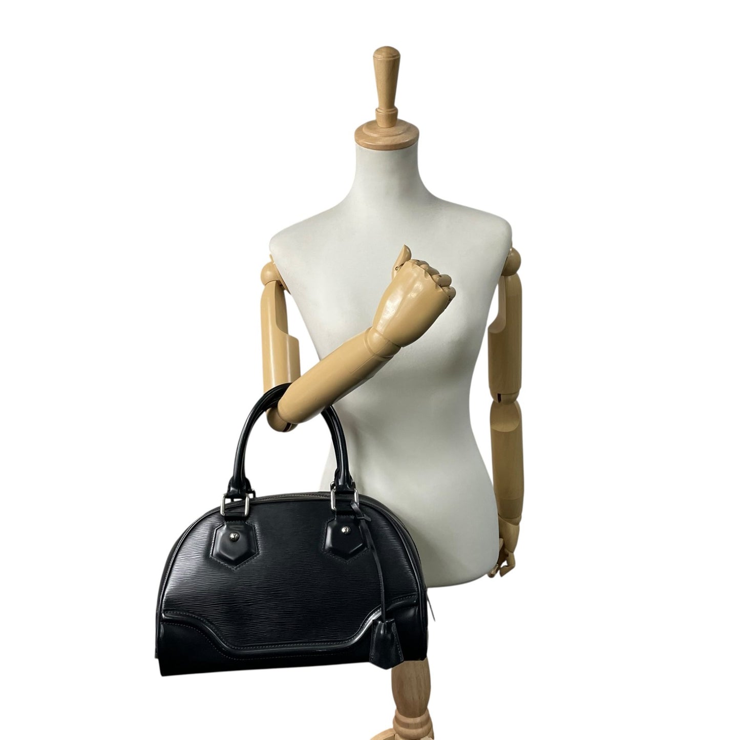 美品 LOUIS VUITTON ルイヴィトン エピ ボーリング モンテーニュPM ハンドバッグ M59322 ミニボストンバッグ ブラック 黒 ノワール レディース 高級感 シック Louis Vuitton B