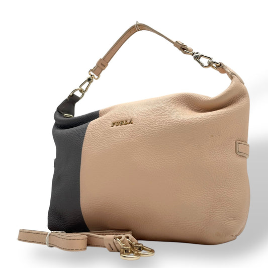 フルラ FURLA バイカラー レザー ショルダーバッグ ワンショルダー ベージュ 黒 ブラック 2WAY 金金具 ゴールド金具 S56