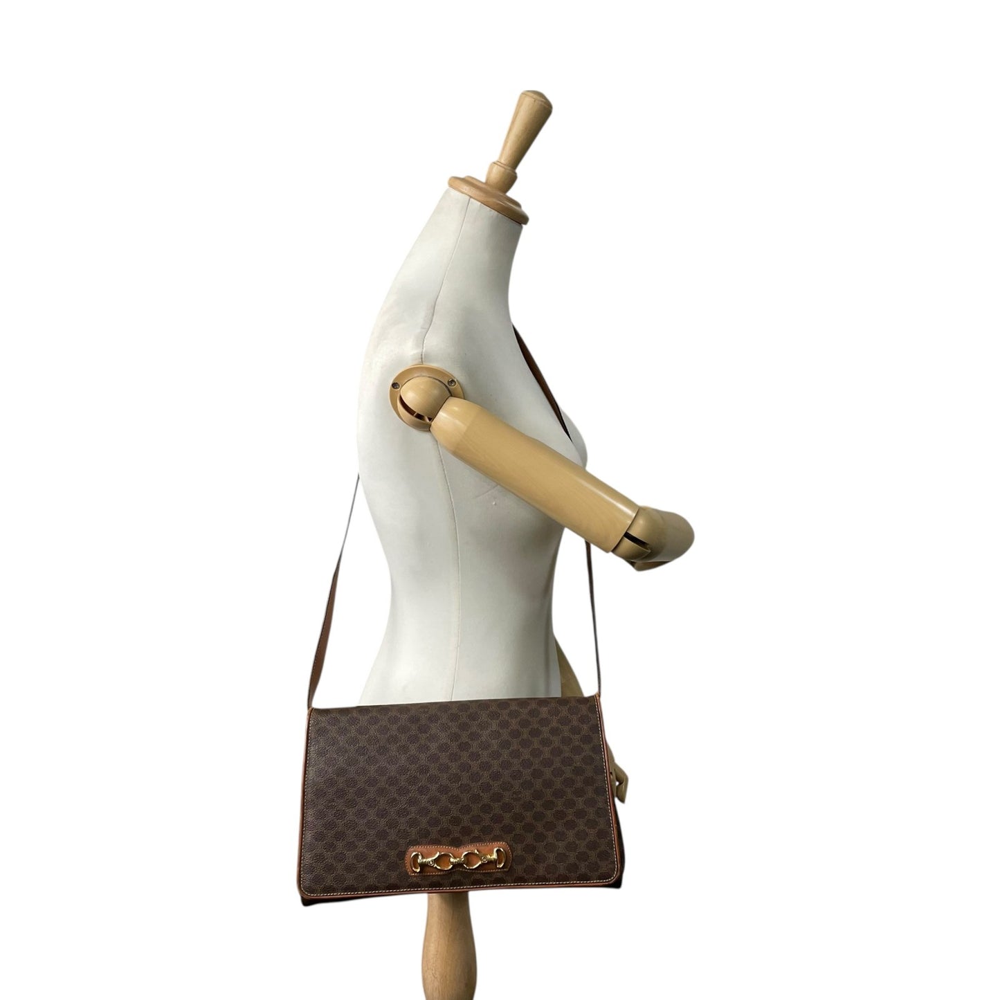 CELINE セリーヌ マカダム ショルダーバッグ ヴィンテージ オールドセリーヌ PVC レザー ゴールド金具 フラップデザイン 1980s 1990s クラシック クロスボディ k1