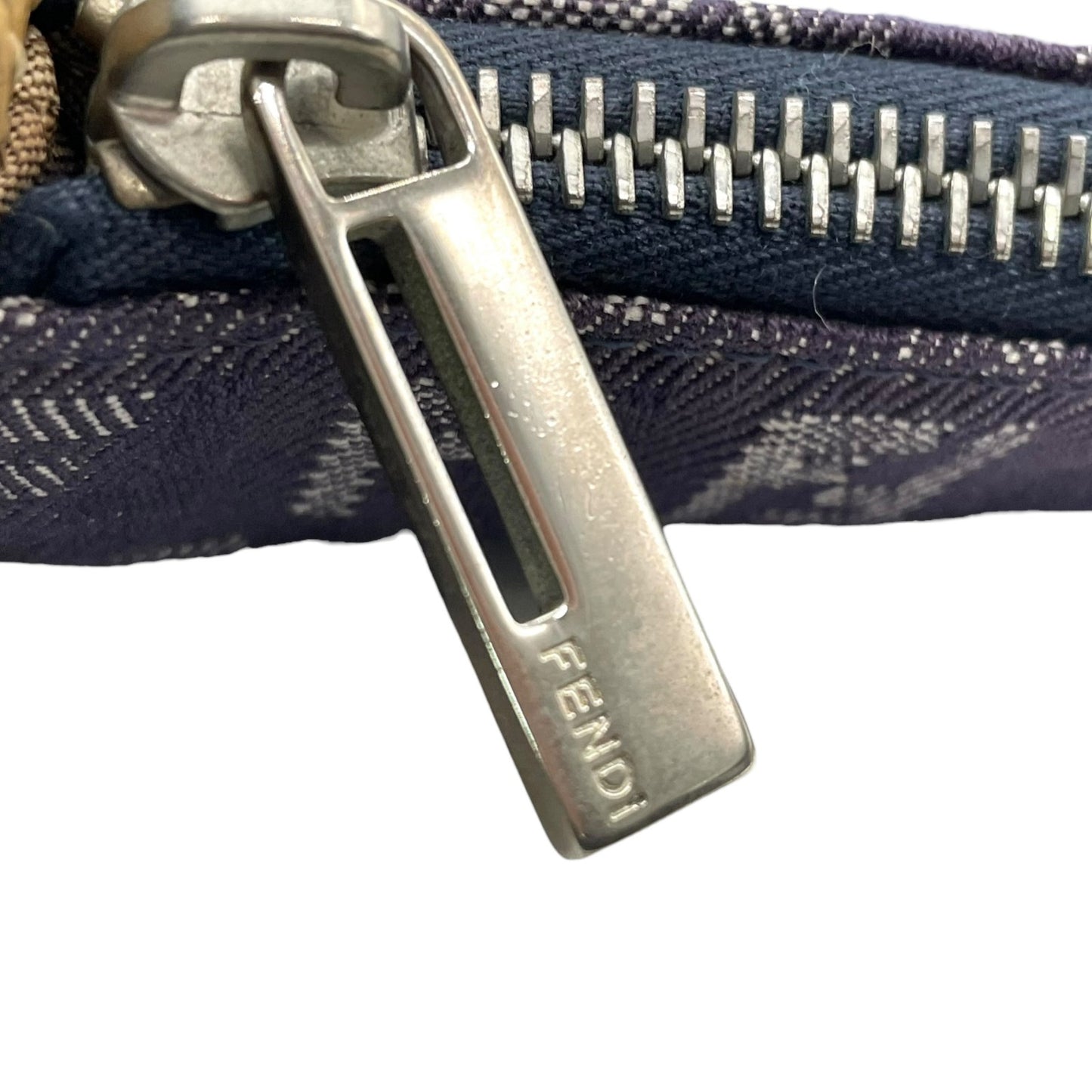 フェンディ Fendi ズッキーノ ショルダーバッグ ネイビー キャンバス レザー 斜め掛け ワンショルダー 00s c2