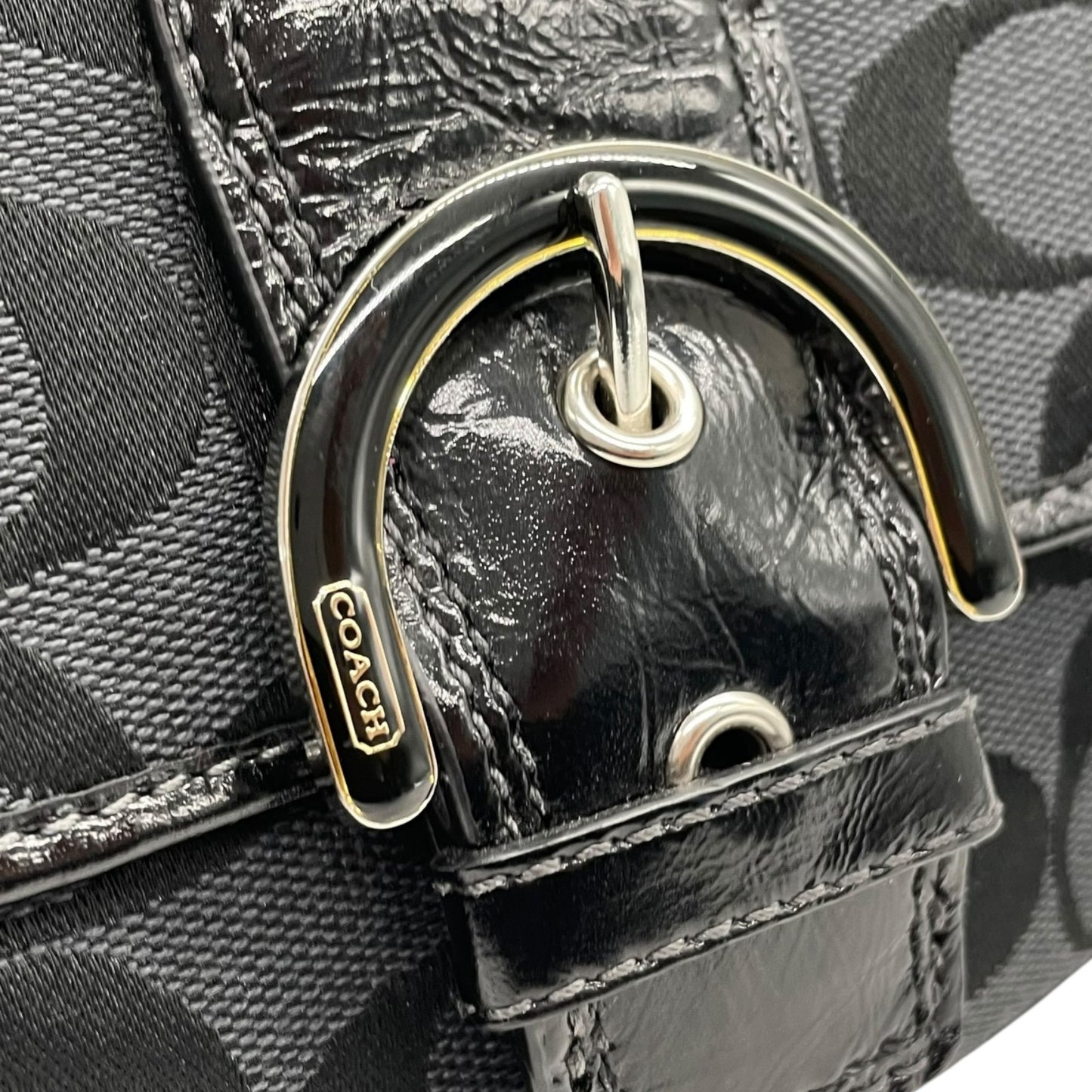 美品 コーチ COACH ソーホー シグネチャー ショルダーバッグ 黒 ブラック レザー キャンバス バックルデザイン S18