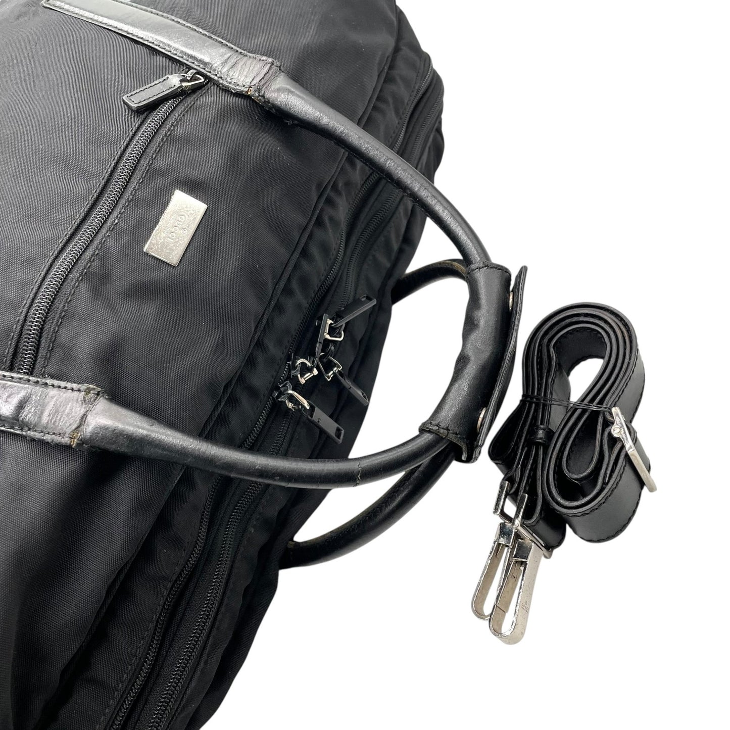 グッチ GUCCI ボストンバッグ ショルダーバッグ ブラック 黒 2way ナイロン レザー 大容量 トラベルバッグ ビジネスバッグ 斜め掛け可 ロゴ シルバー金具 メンズ X