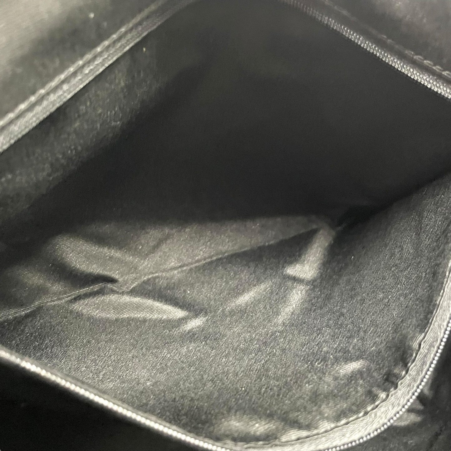 美品 COACH コーチ シティ トートバッグ ブラック 黒 PVC ロゴ ゴールド金具 肩掛け可 A4収納可 大容量 ビジネストート 通勤 レディース E8