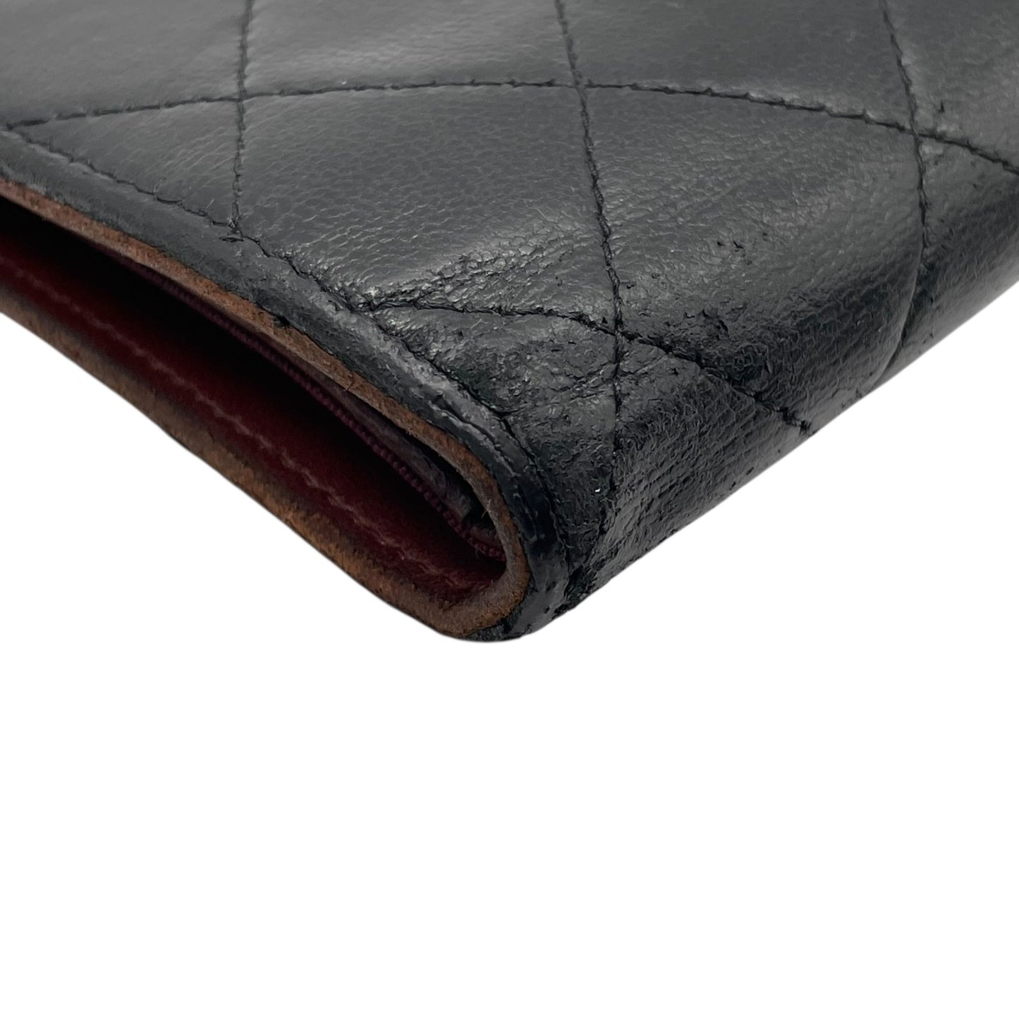 CHANEL シャネル 二つ折り 長財布 マトラッセ 黒 ブラック 茶 ブラウン レザー キャビアスキン ココマーク シルバー金具 レディース W4