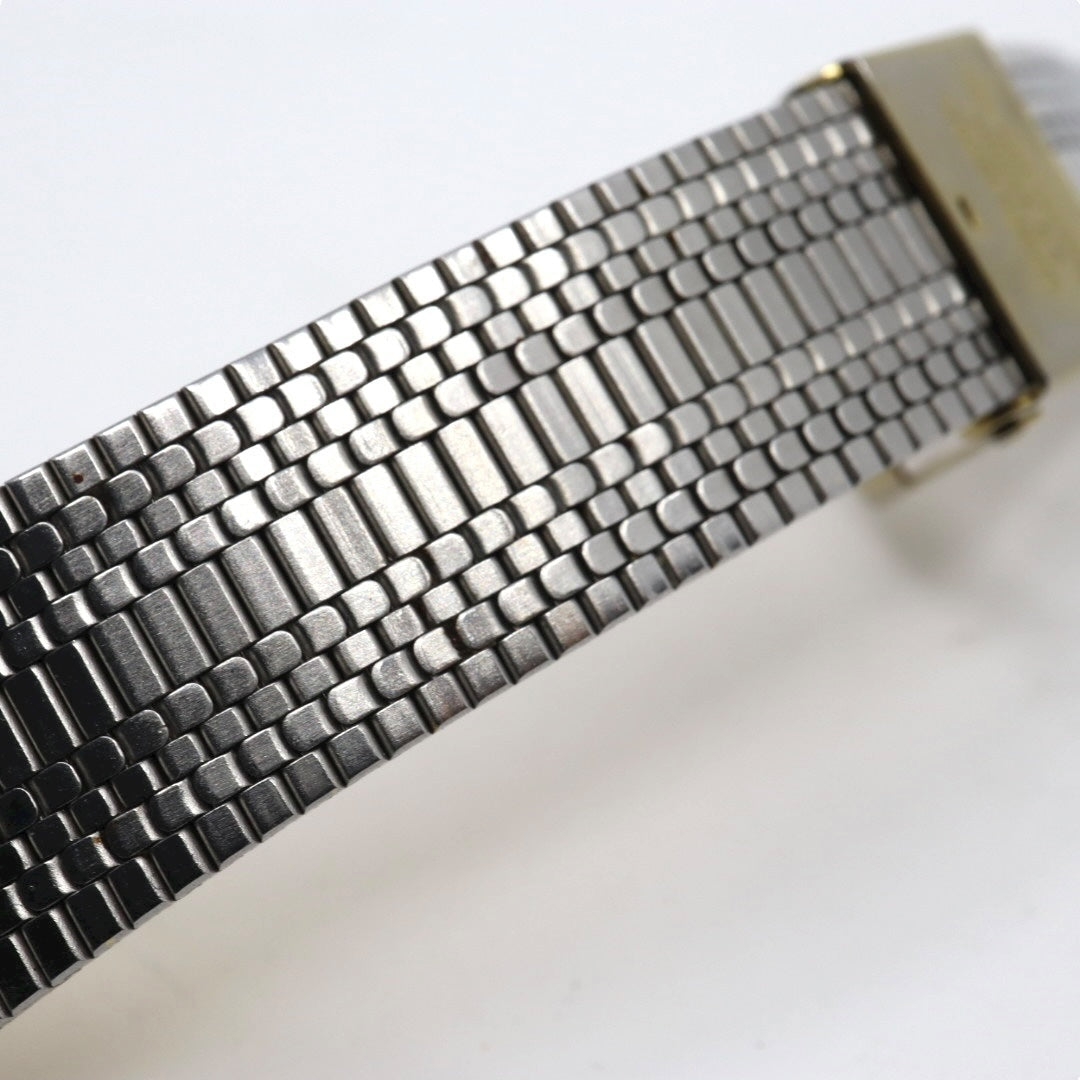 CITIZEN シチズン クォーツ 腕時計 ゴールドカラー レクタンギュラー ステンレス メンズ レディース アナログ G11