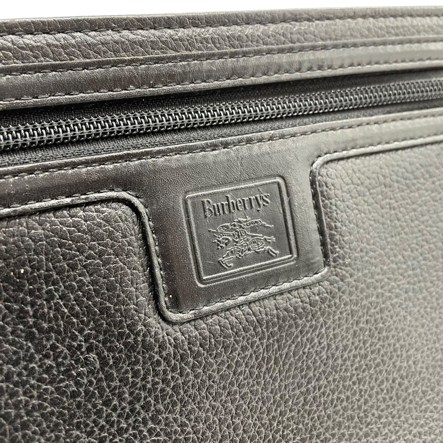 Authentic BURBERRY Black Leather Clutch Bag Nova Check Interior Horse Logo