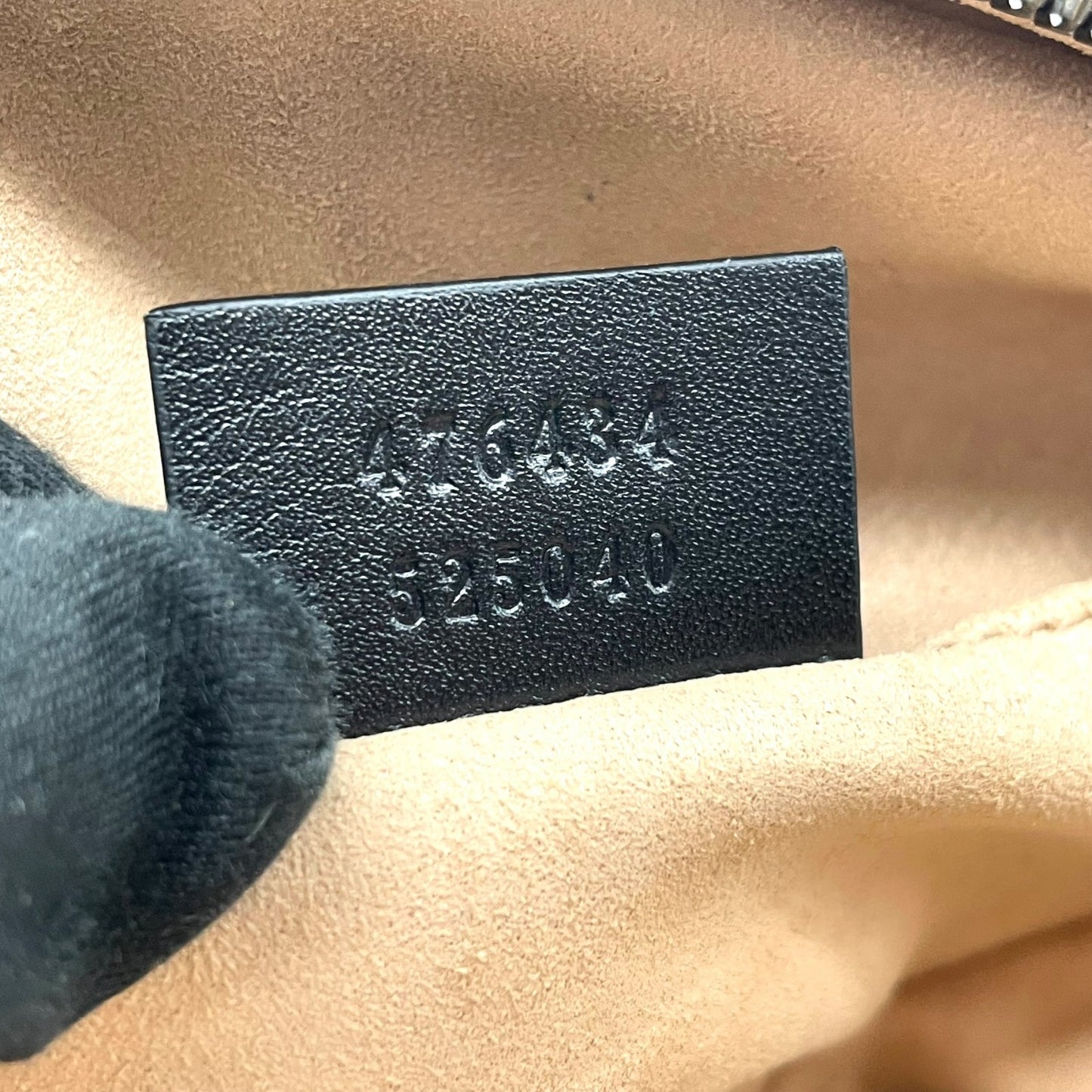 【新品同様】 GUCCI グッチ ウエストバッグ GGマーモント 476434 ベルトバッグ ブラック レザー キルティング ゴールド金具 レディース B3