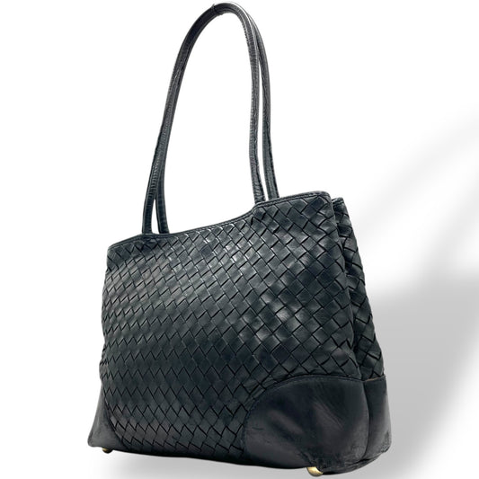 BOTTEGA VENETA ボッテガヴェネタ イントレチャート ハンドバッグ ワンショルダー ネイビー レザー ゴールド金具 肩掛け可 編み込み レディース K11