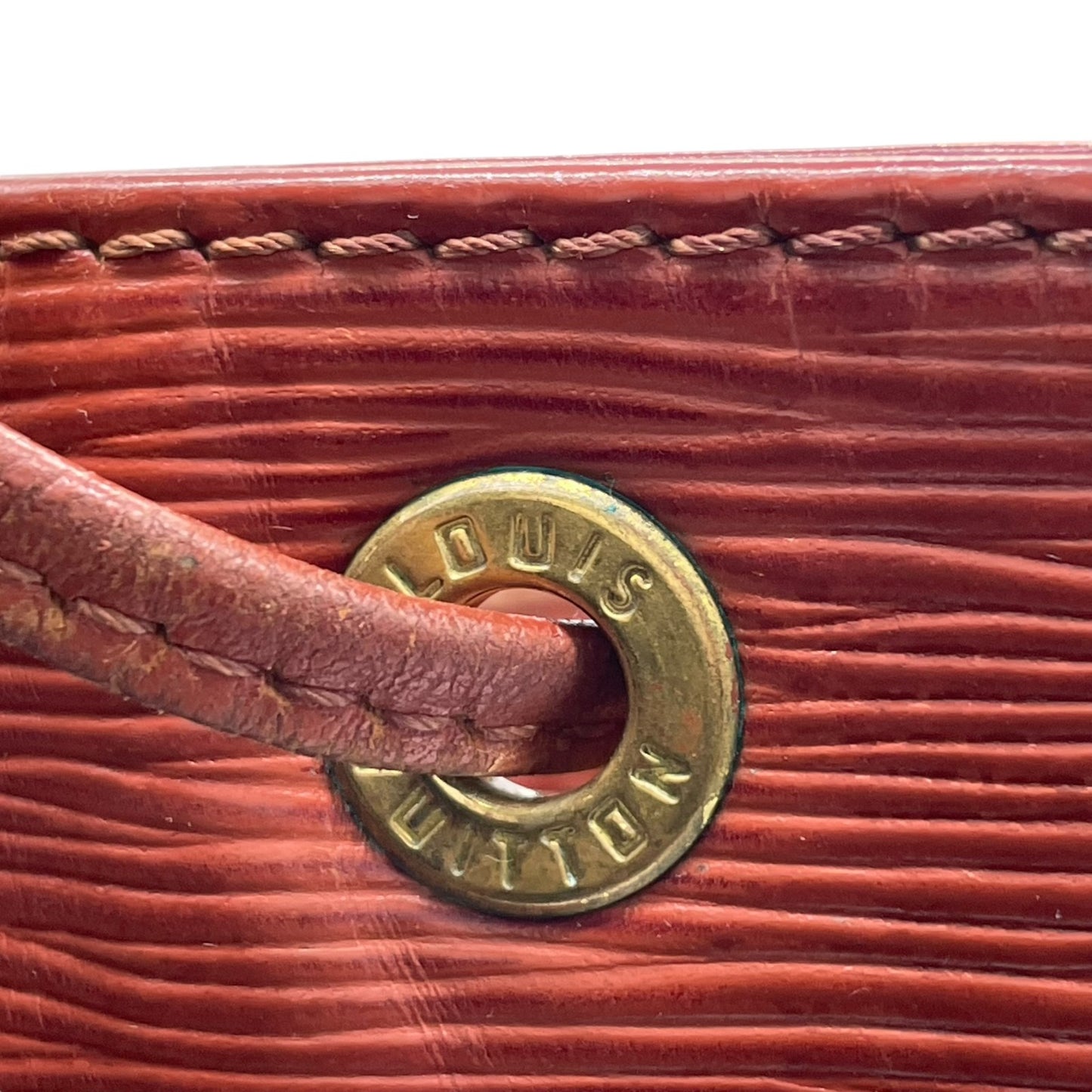 ルイヴィトン エピ プチノエ レディース ショルダーバッグ 巾着 レザー ブラウン ゴールド金具 ファスナーポケット F