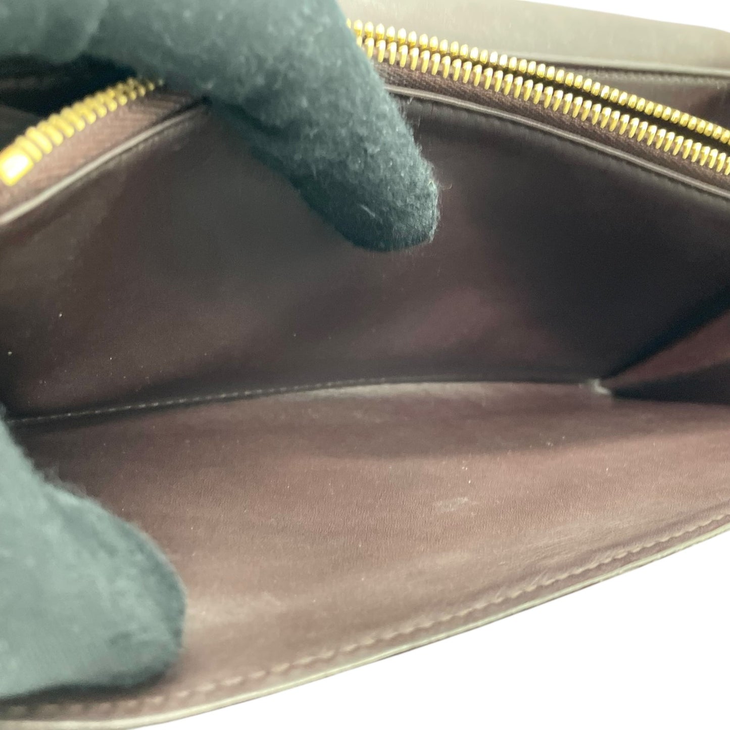 Authentic Louis Vuitton Porte-Feuille Sarah Monogram Vernis M93524 Long Wallet Amarante Patent Leather Gold Hardware Women's