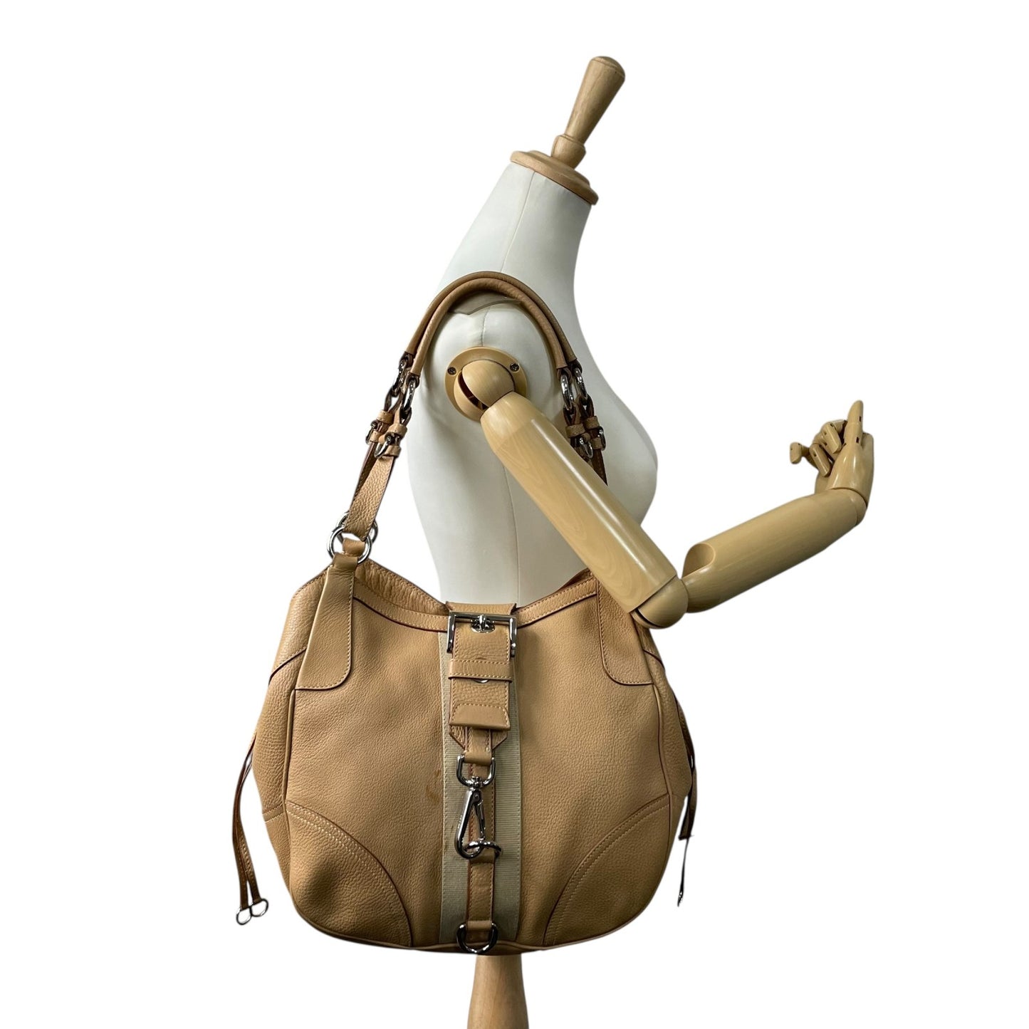 PRADA プラダ ワンショルダーバッグ ライトブラウン ベージュ レザー シボ革 トライアングルロゴ ベルトデザイン シルバー金具 C4