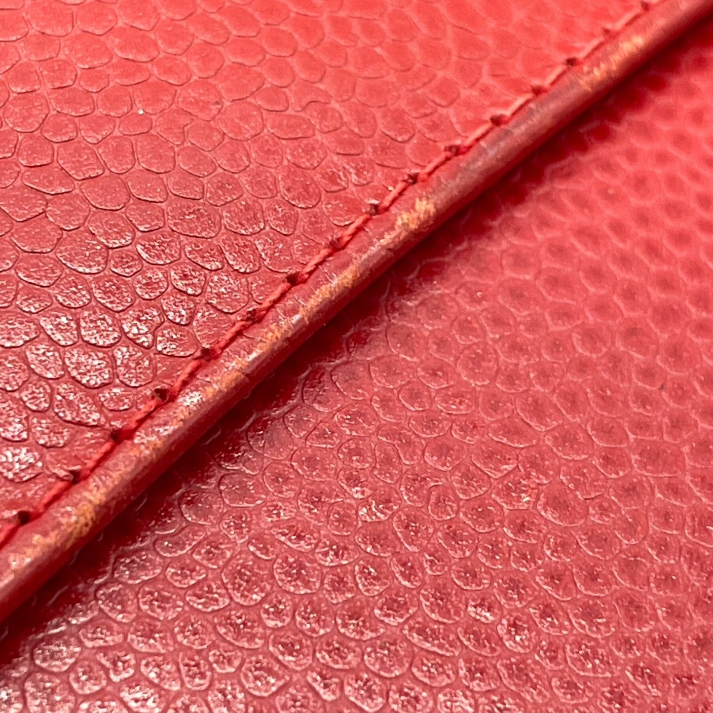 HERNO ヘルノ ハンドバッグ レザー レッド 赤 金金具 ゴールド金具 ヴィンテージ U8