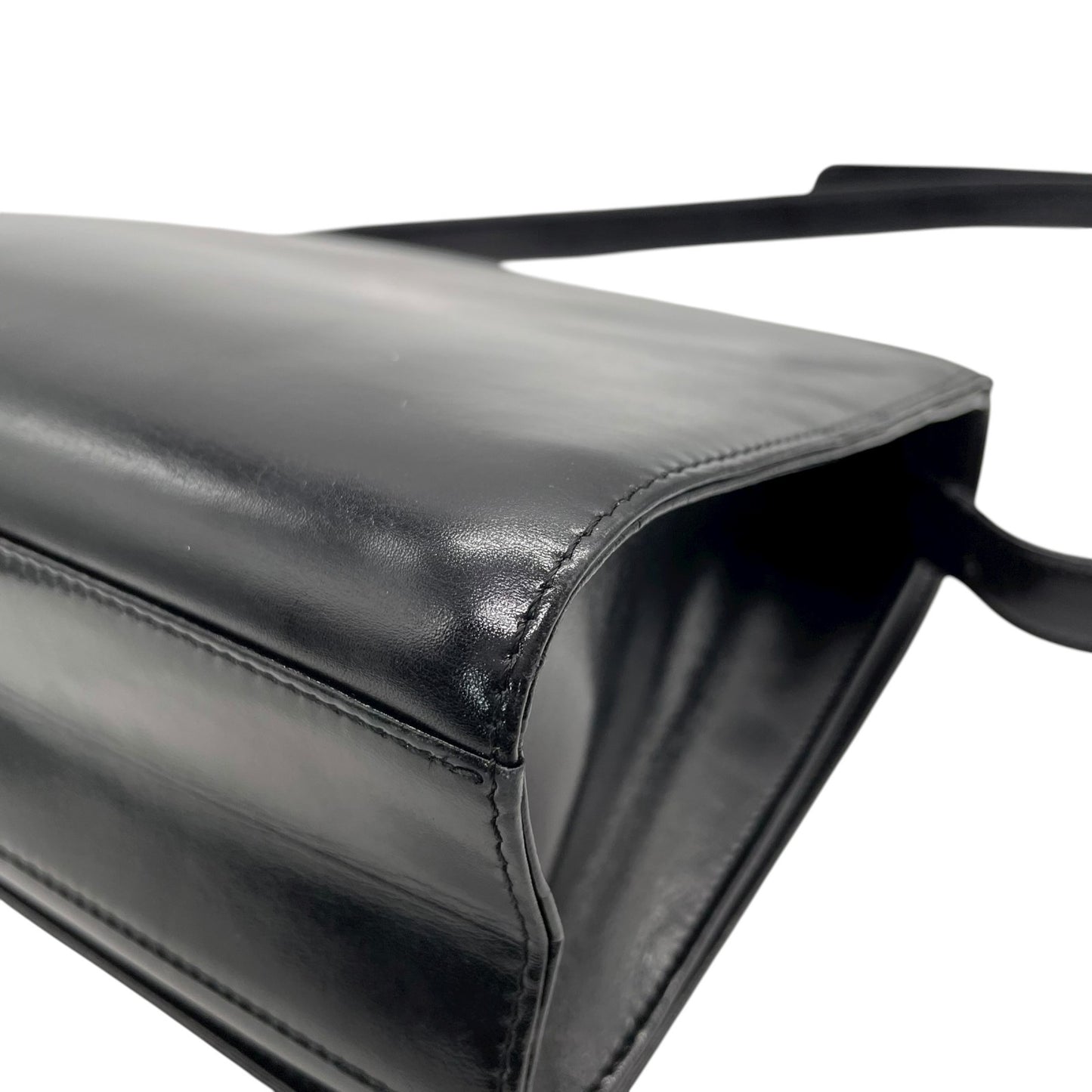 ジバンシィ GIVENCHY ジバンシー ショルダーバッグ レザー 黒 ブラック ゴールド金具 ロゴ ヴィンテージ C5