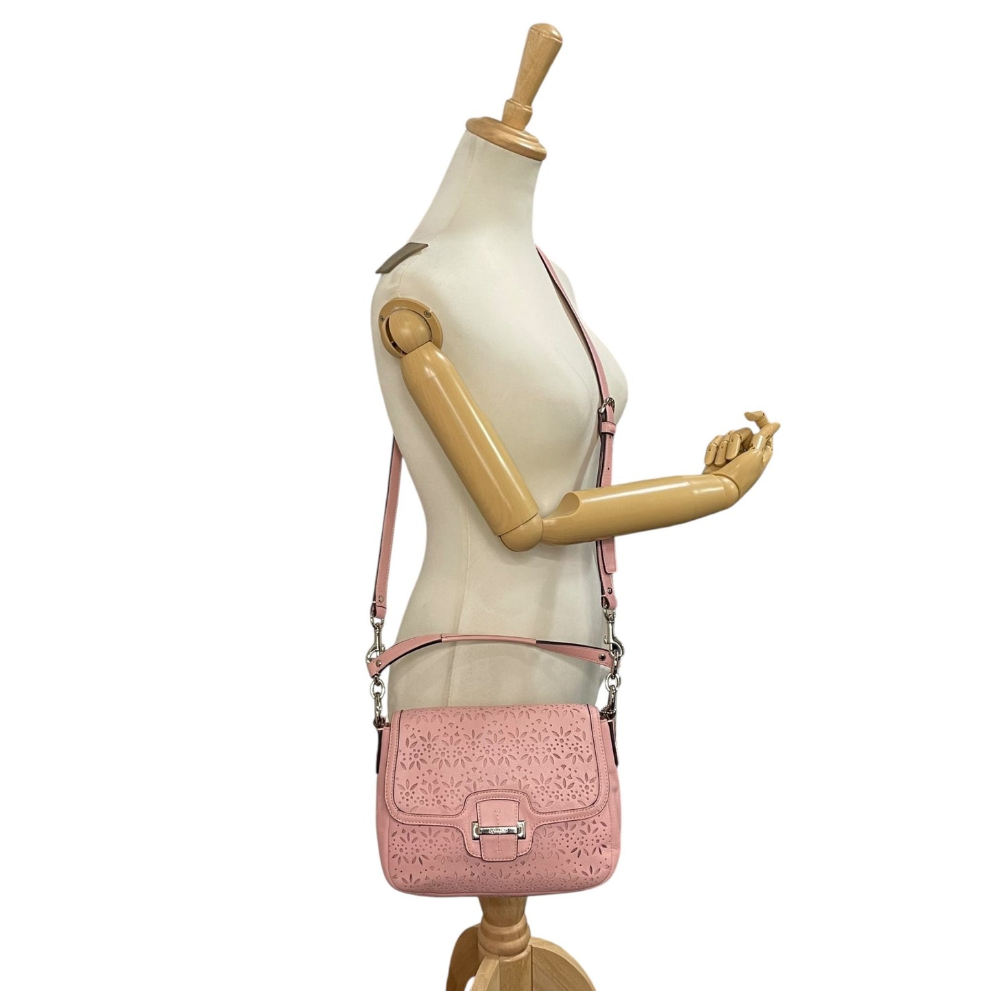 コーチ COACH フラワーカットワーク レザー ワンショルダー ショルダーバッグ ピンク 2WAY シルバー金具 S50