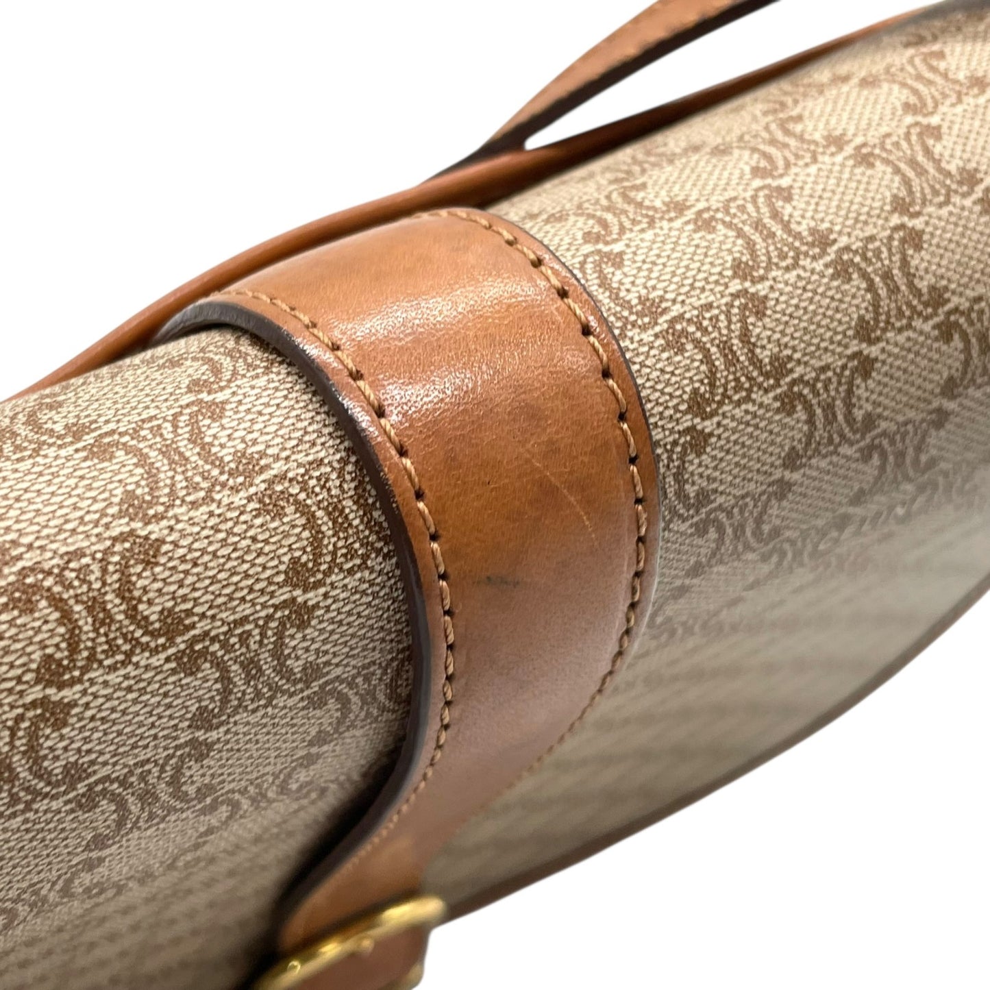 美品 CELINE オールドセリーヌ マカダム柄 トリオンフ ショルダーバッグ PVC レザー ベージュ ブラウン ゴールド金具 斜め掛け可 フラップ開閉 ヴィンテージ レディース K11