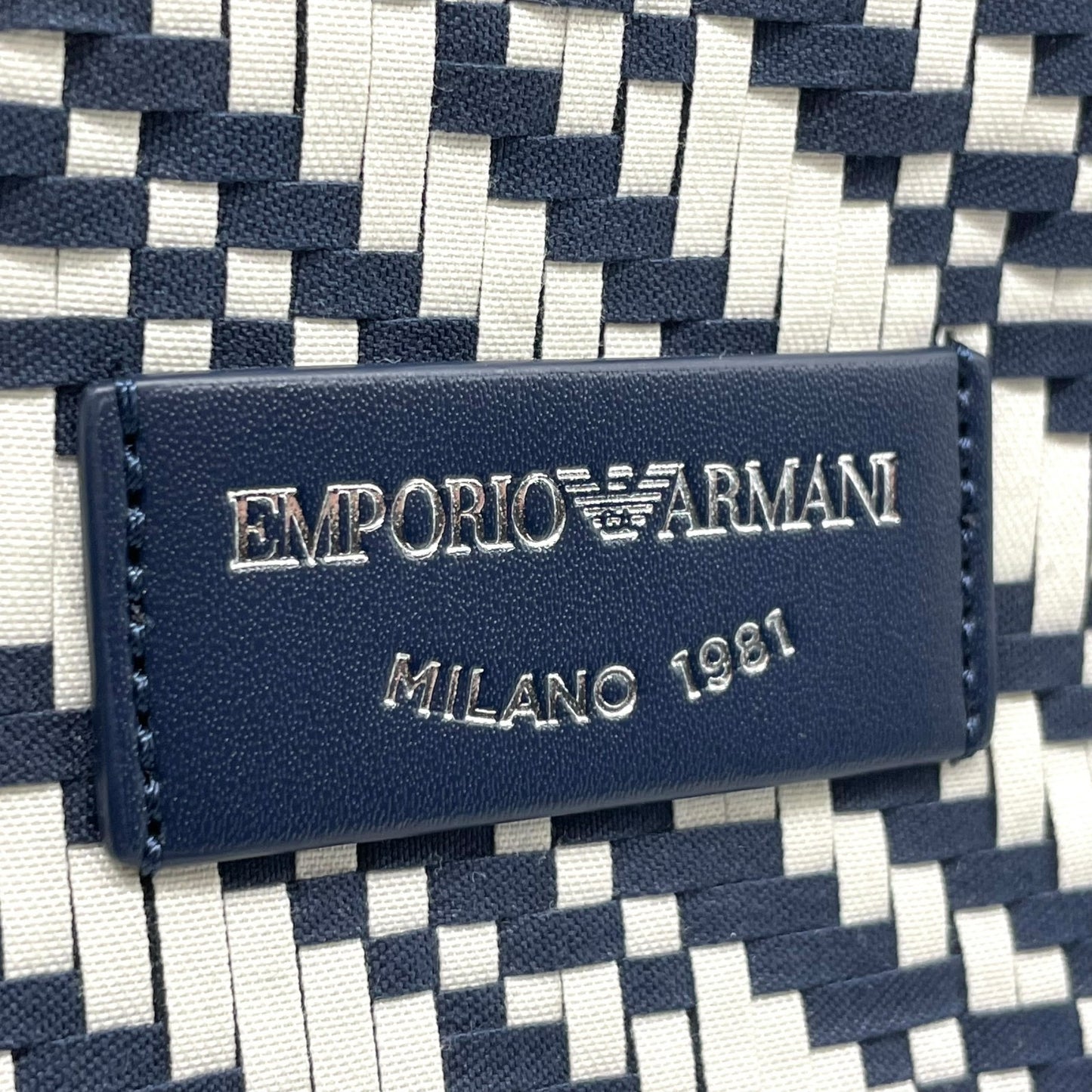 【未使用級】EMPORIO ARMANI エンポリオアルマーニ 2way ハンドバッグ ショルダーバッグ 編み込み キャンバス フリンジ ネイビー ホワイト D