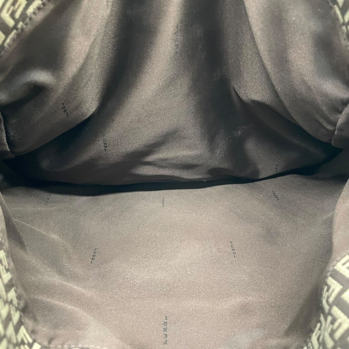 美品 フェンディ Fendi ズッキーノ トートバッグ ショルダーバッグ 大容量 FFロゴ キャンバス ブラウン レザーハンドル ビンテージ 通勤 通学 2000s