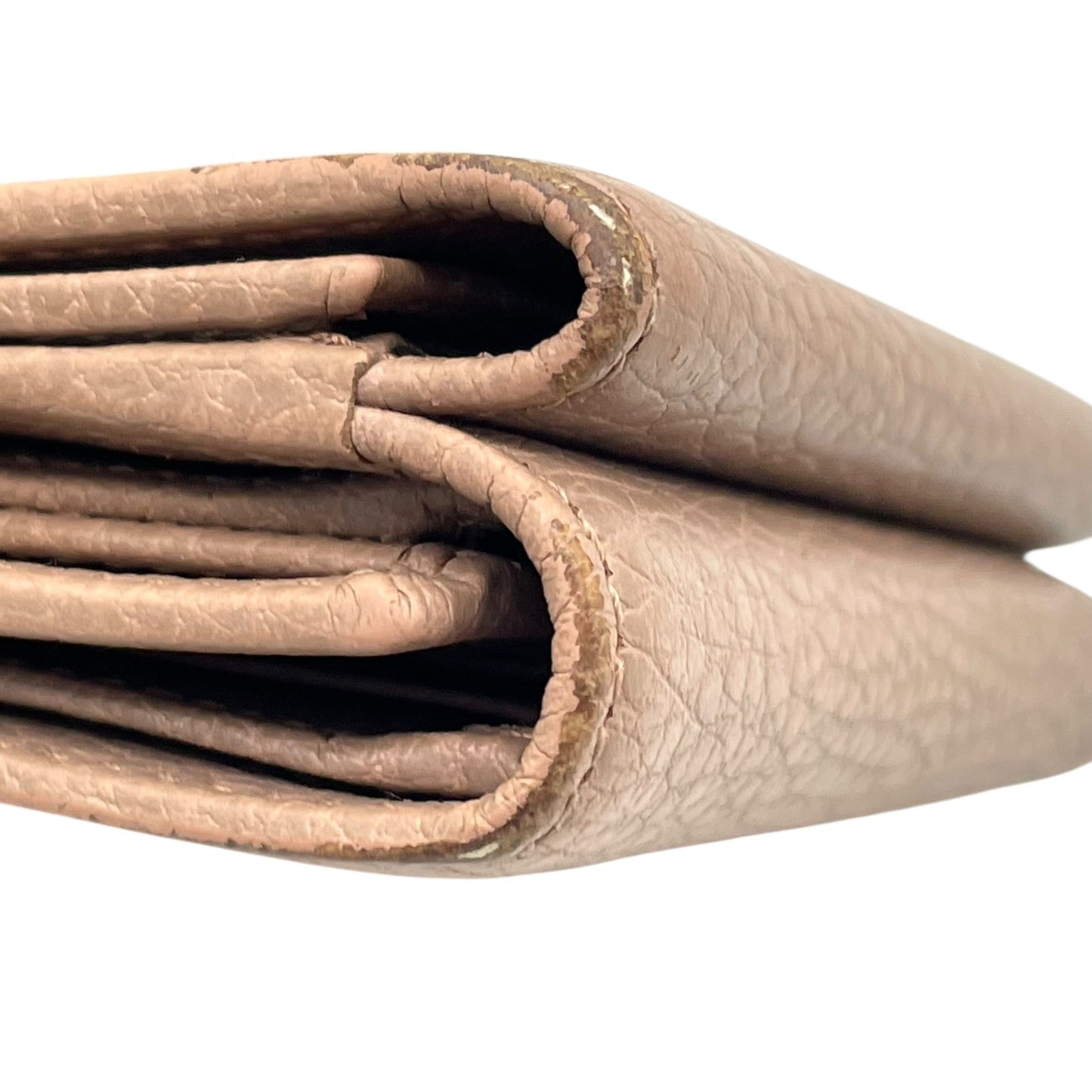 GUCCI グッチ GGマーモント 三つ折り財布 474746 ピンクベージュ レザー 本革 シボ革 ゴールド金具 レディース W2