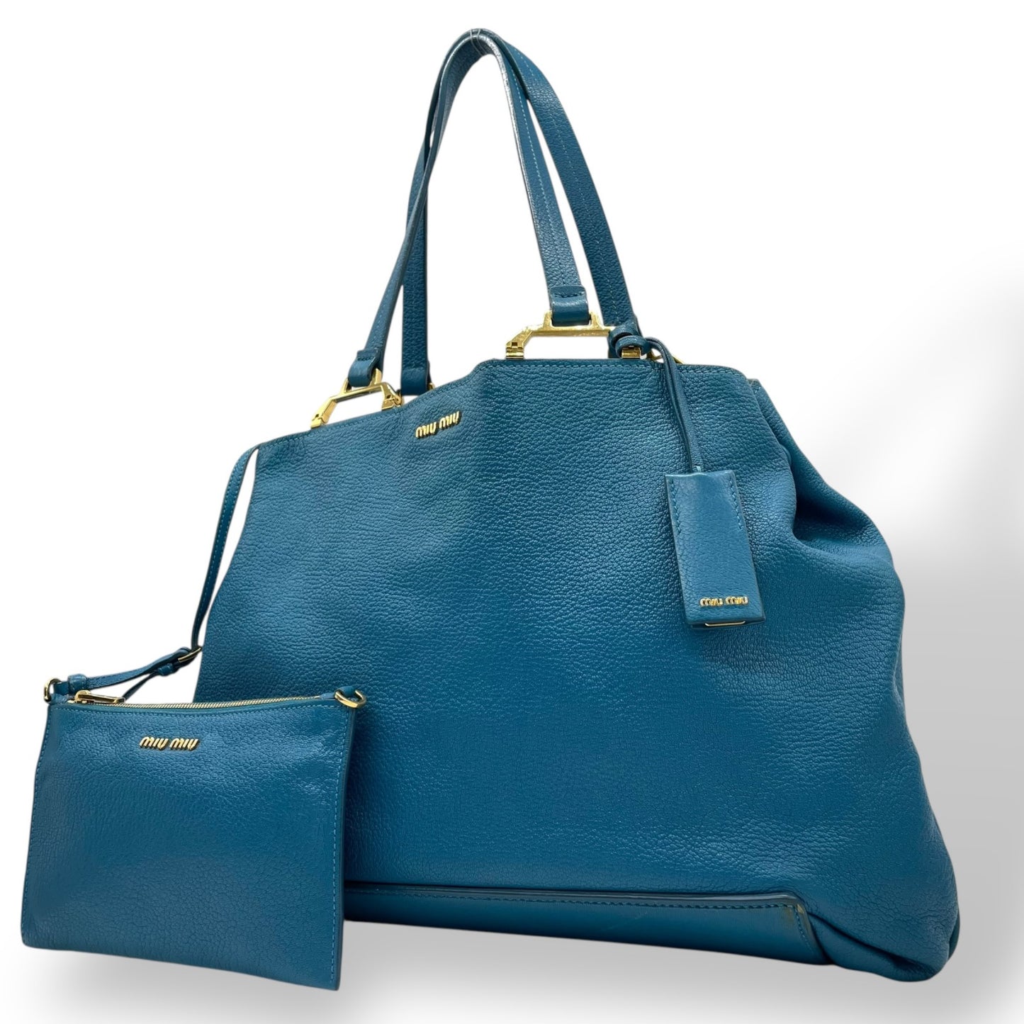 miumiu ミュウミュウ トートバッグ 青 ブルー 本革 レザー シボ革 大容量 肩掛け可能 A4収納 ゴールド金具 ポーチ付き レディース C4