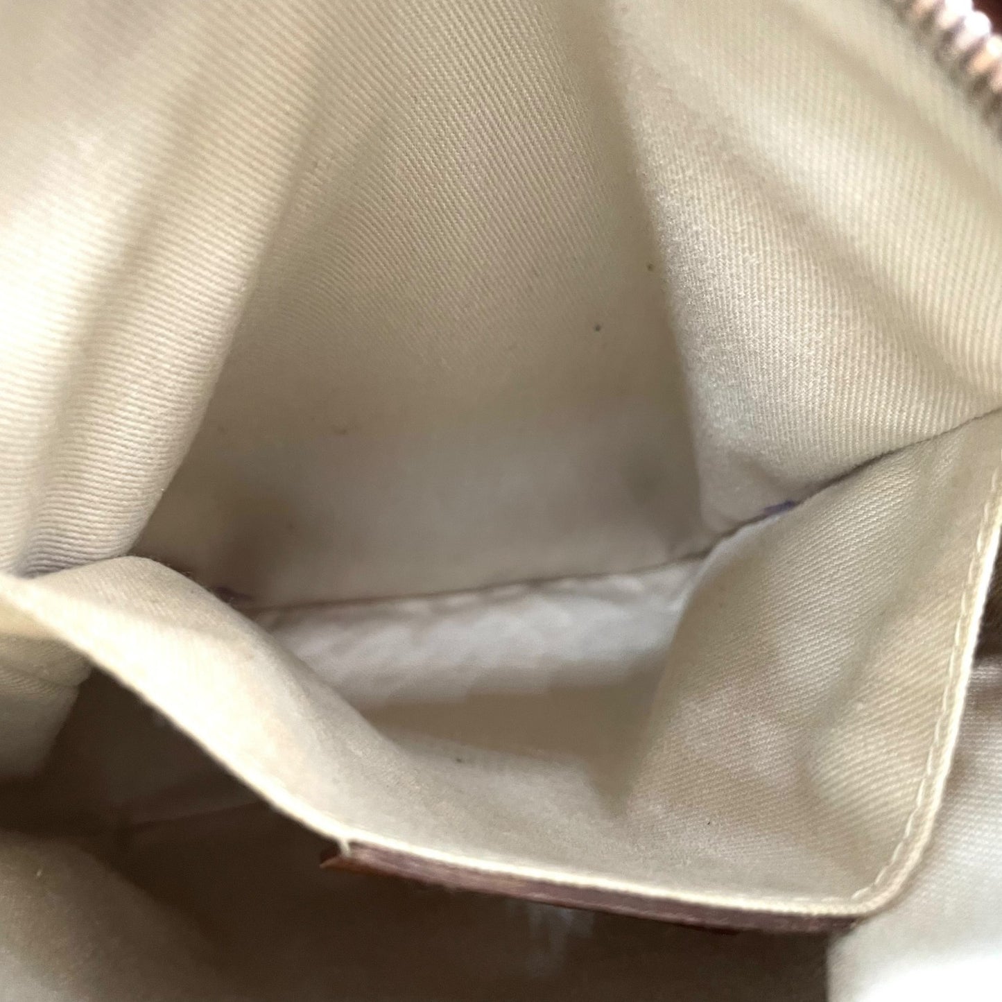 美品 Salvatore Ferragamo フェラガモ ガンチーニ ショルダーバッグ PVC レザー ベージュ ブラウン ゴールド金具 クロスボディ ポシェット 斜め掛け レディース K11