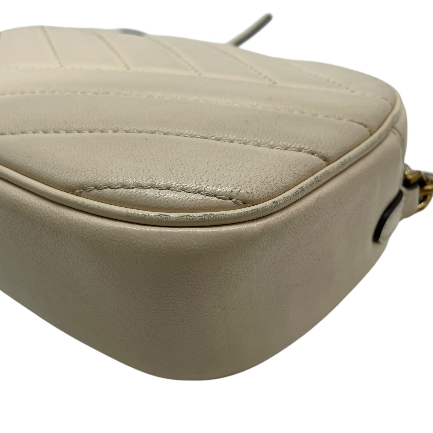 TORY BURCH トリーバーチ キラ カメラバッグ ショルダーバッグ アイボリー ベージュ レザー ゴールド金具 キルティング ロゴ チェーン レディース K9