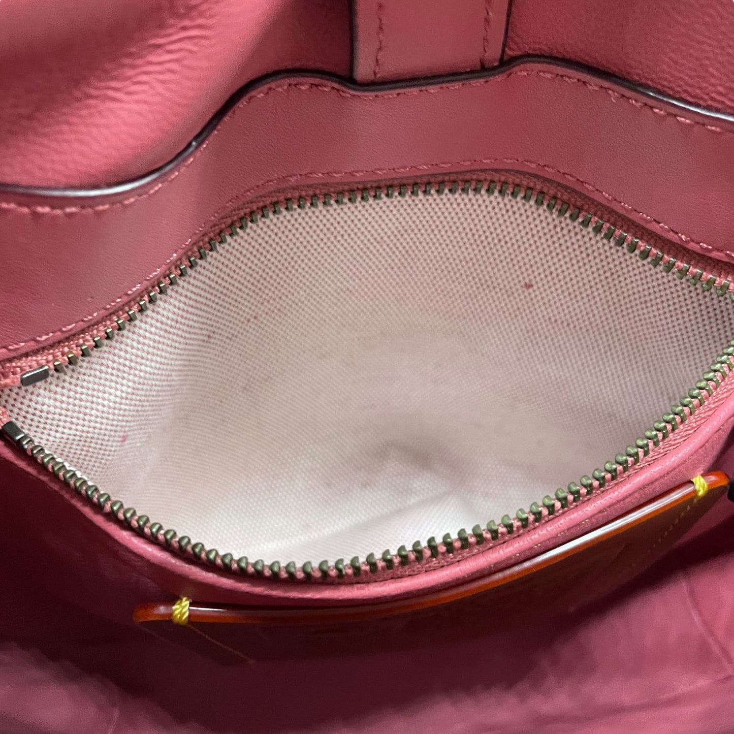 美品 COACH コーチ ショルダーバッグ サドルバッグ グラブタン レザー ピンク ブラック金具 SD-20115 斜め掛け可 フラップ開閉 レディース K4