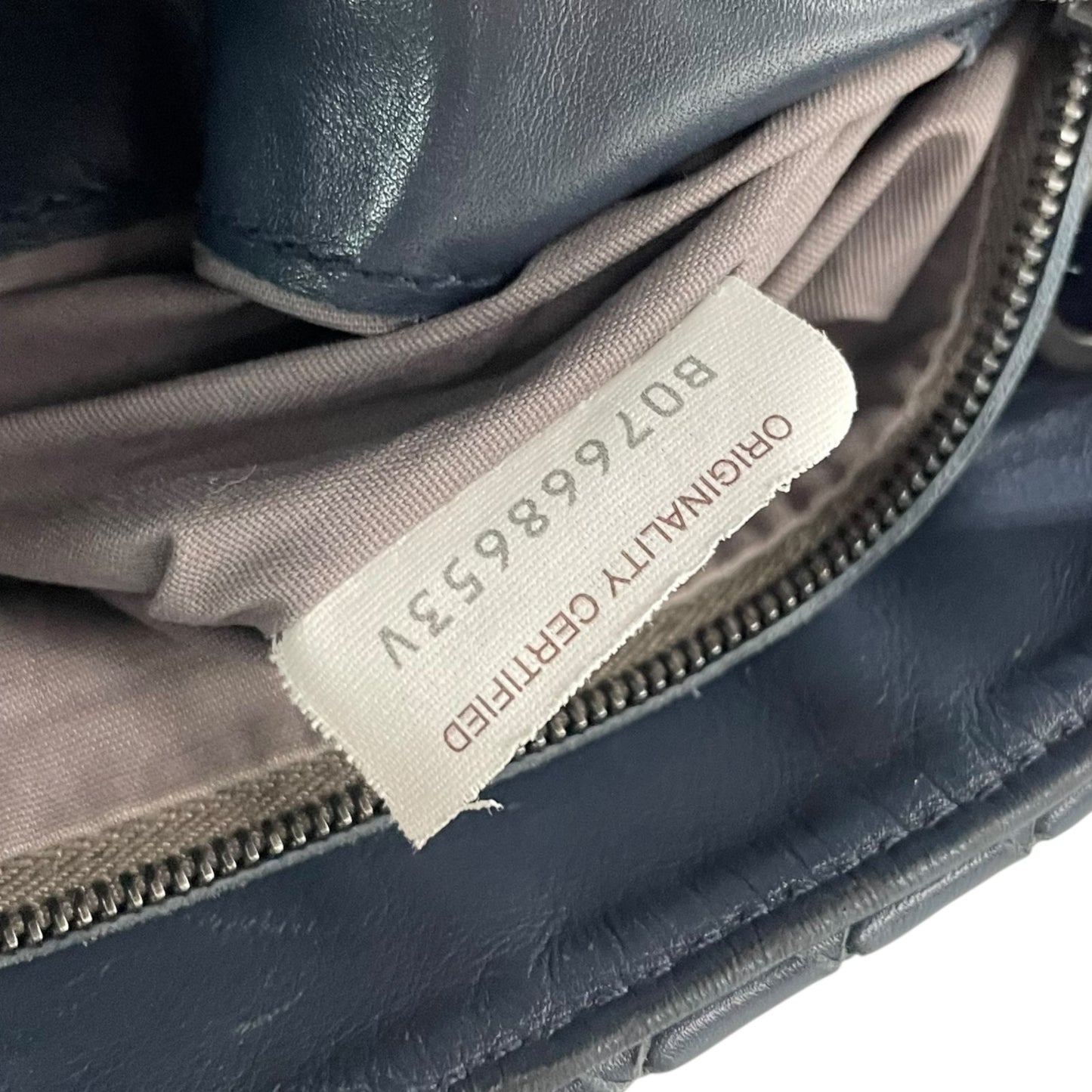 Authentic BOTTEGA VENETA Intrecciato Leather Shoulder Messenger Bag Navy Unisex